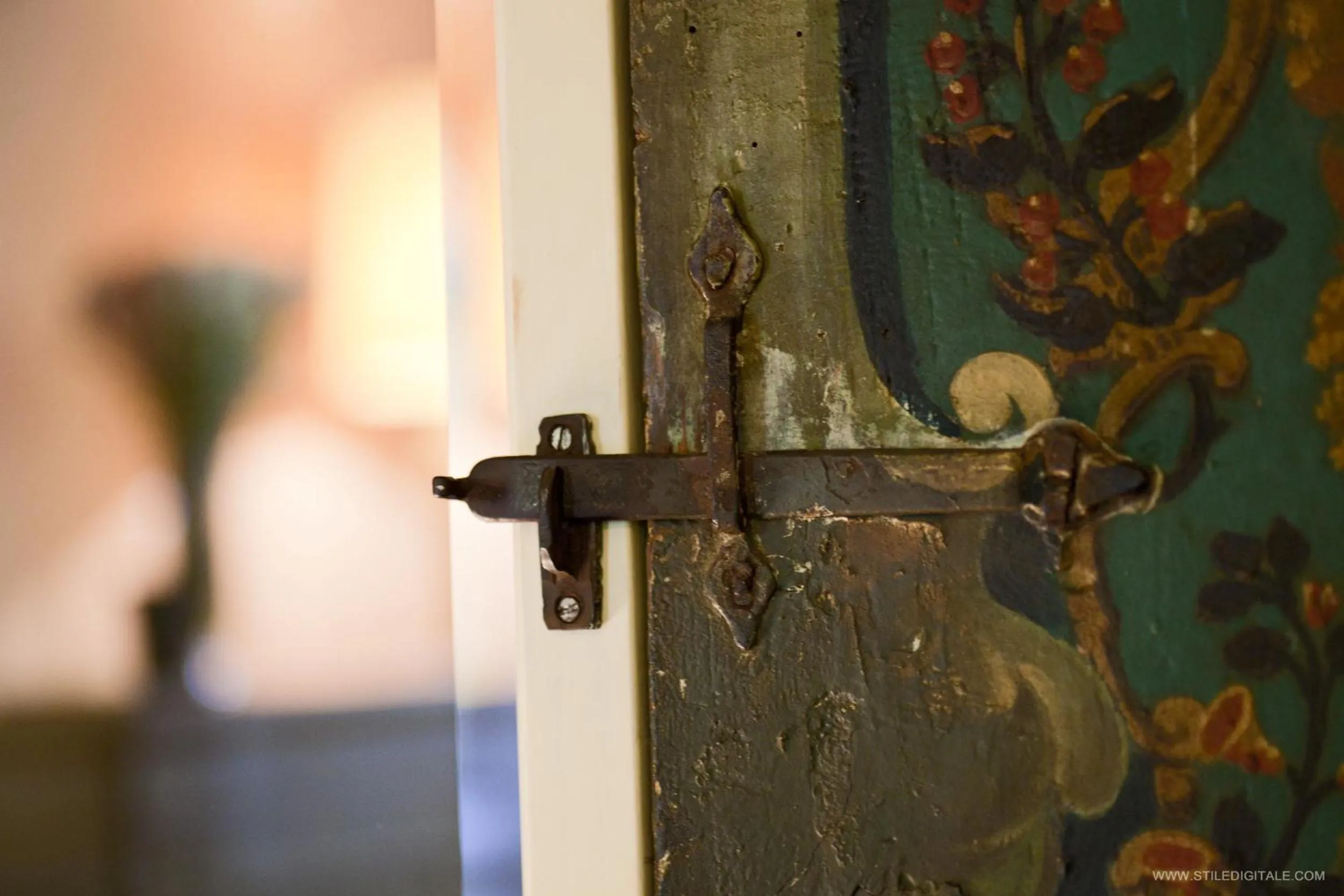 Text overlay in Pragatto Hills by Casino di Pragatto