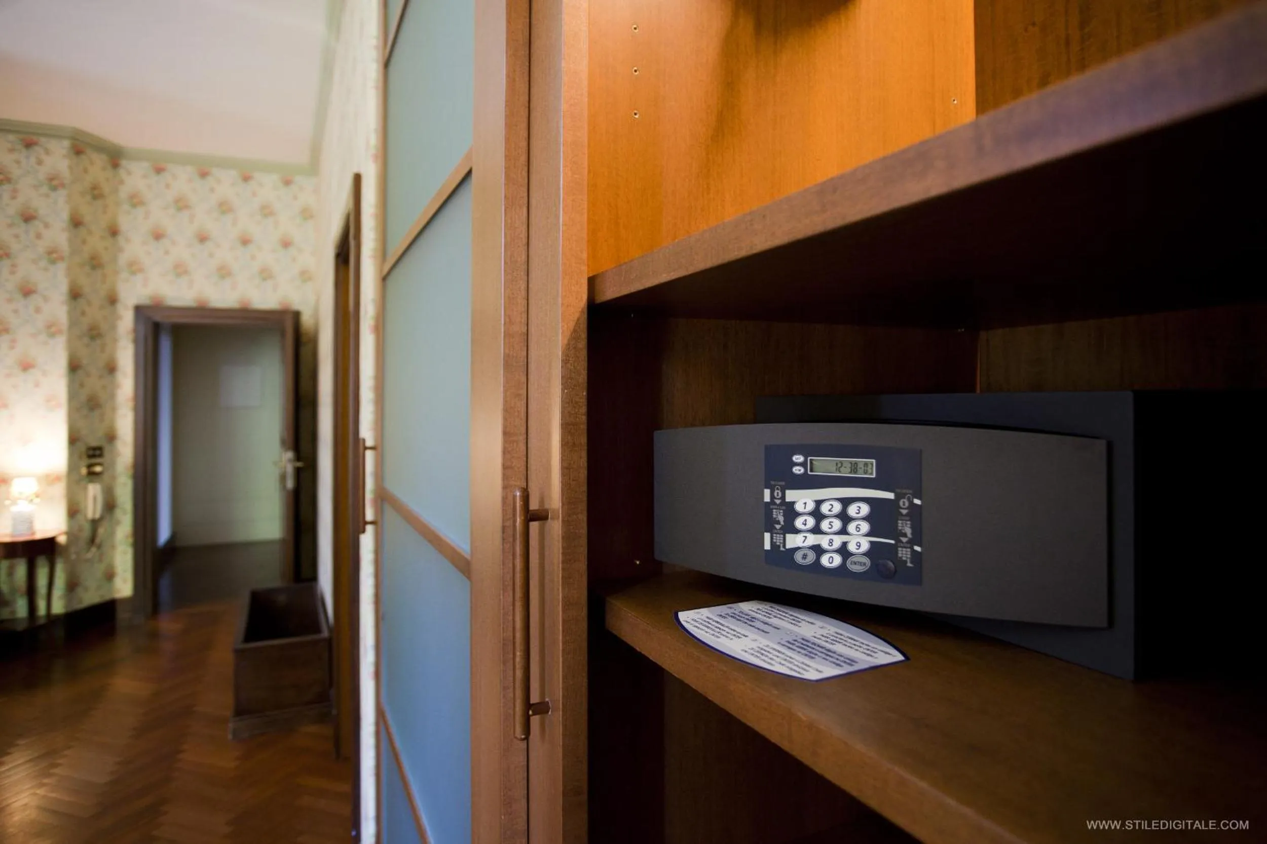 Bedroom in Pragatto Hills by Casino di Pragatto