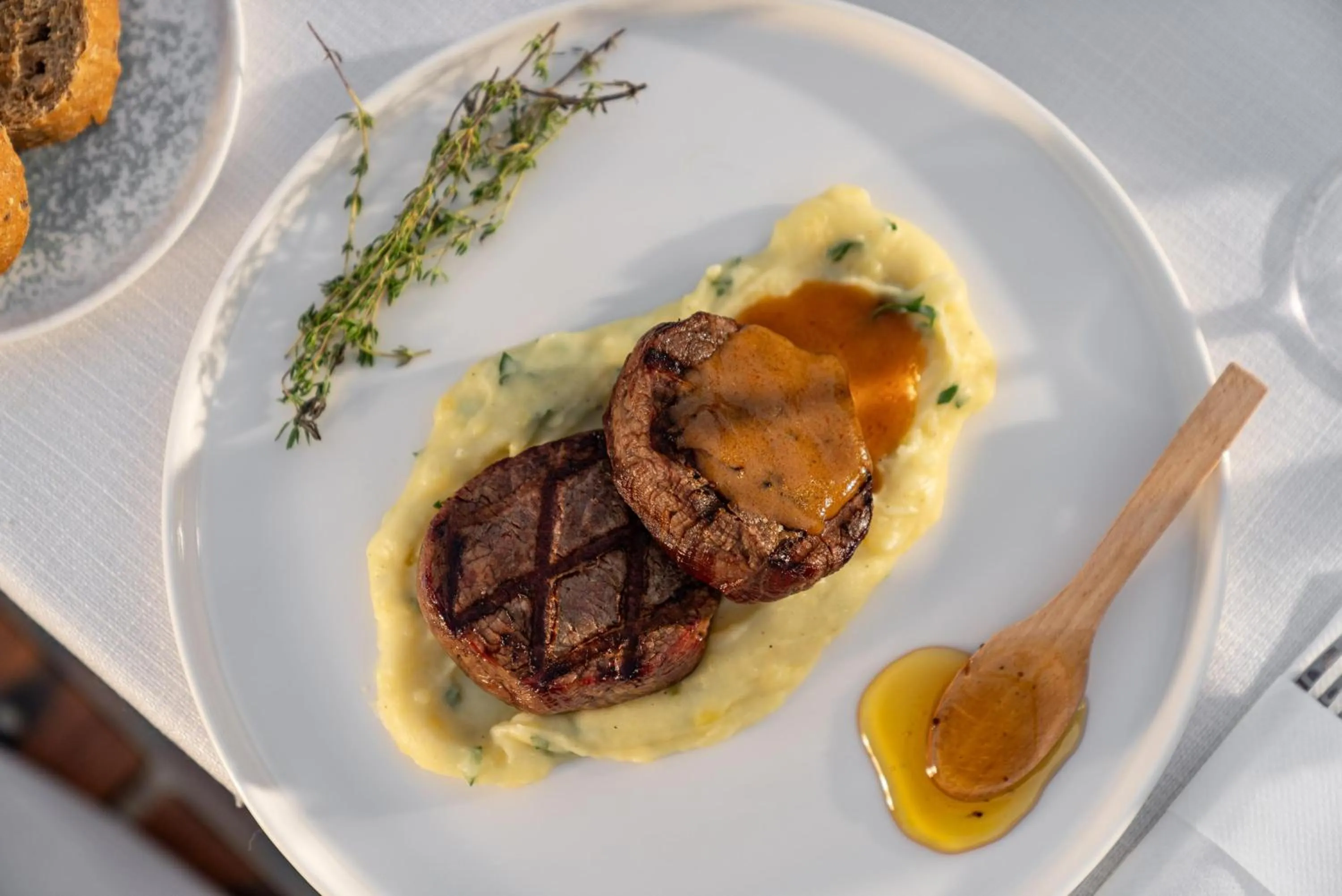 Restaurant/places to eat in Taskonaklar