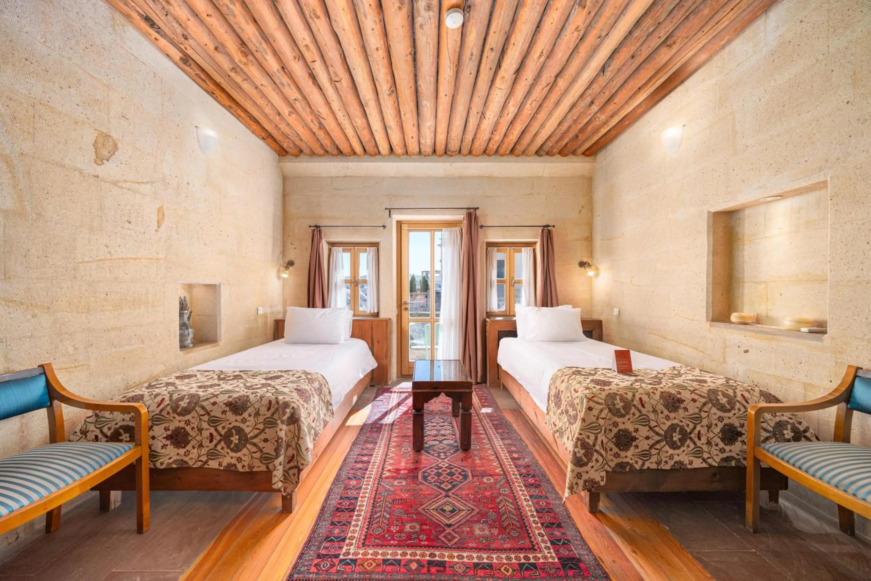 Photo of the whole room, Bed in Taskonaklar