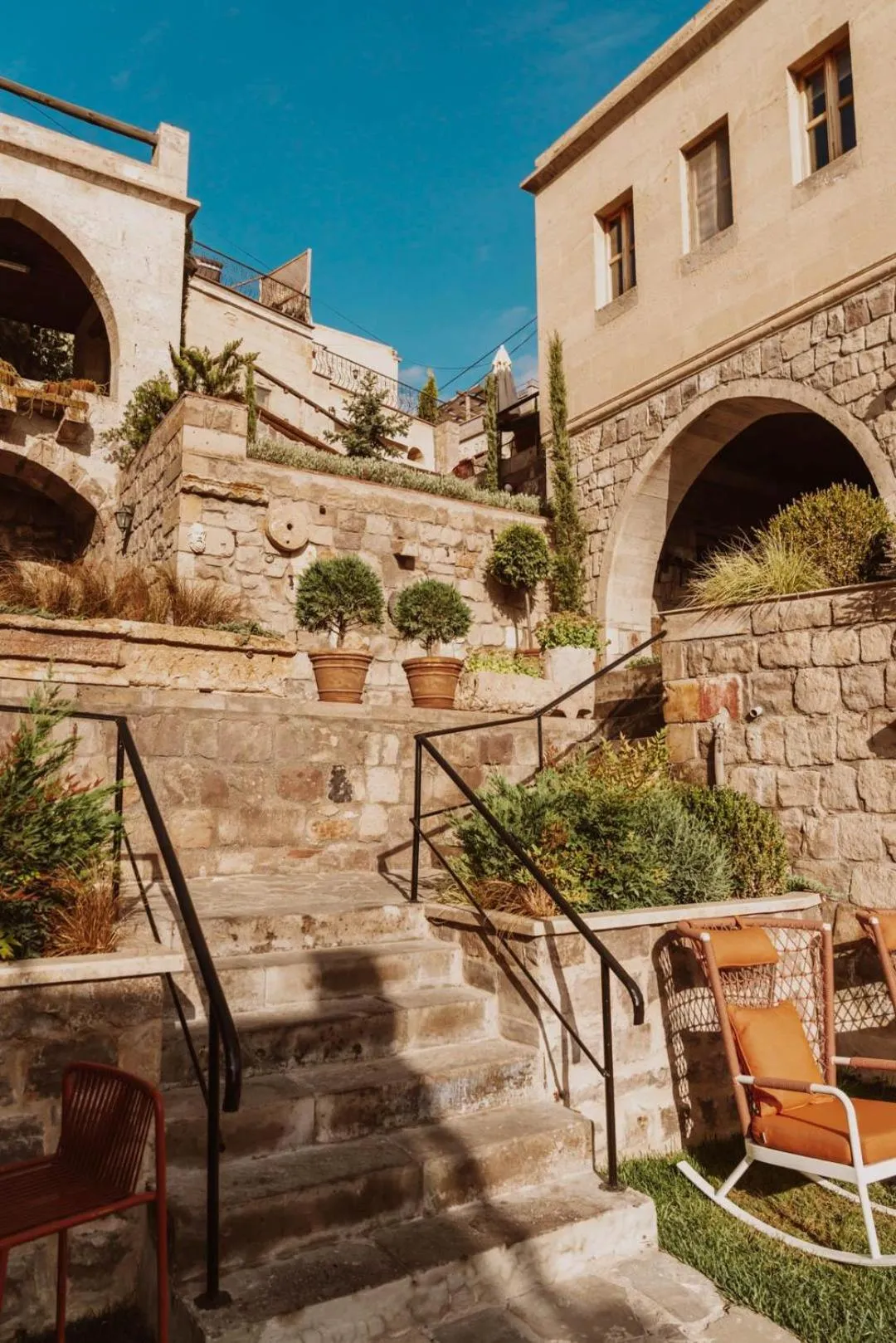 Property building in Taskonaklar