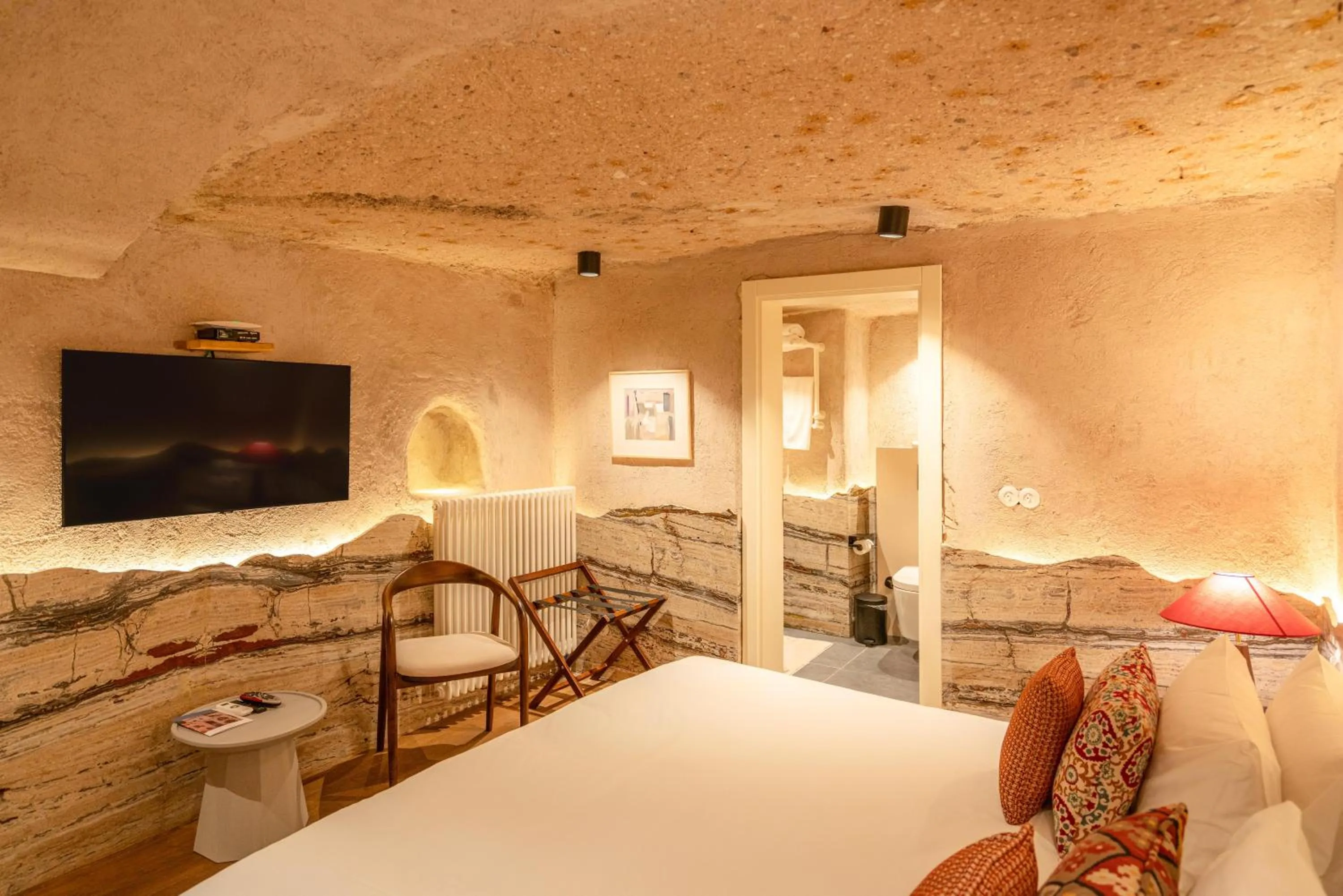 Photo of the whole room, Bed in Taskonaklar