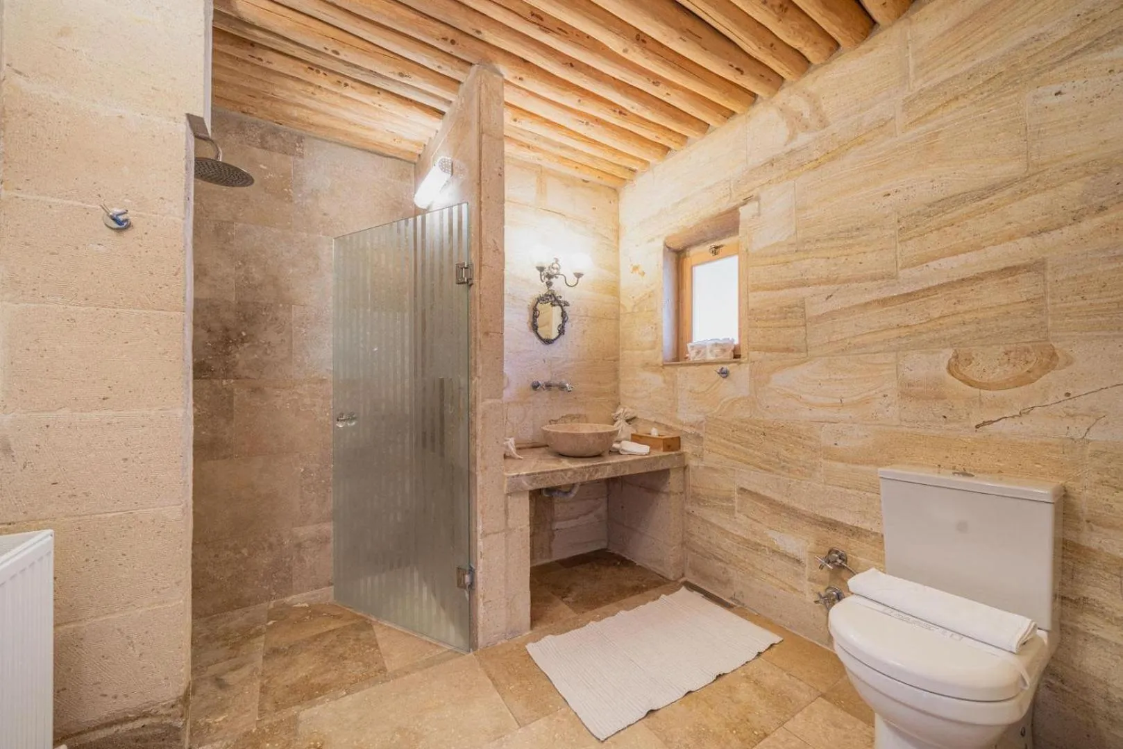 Bathroom in Taskonaklar