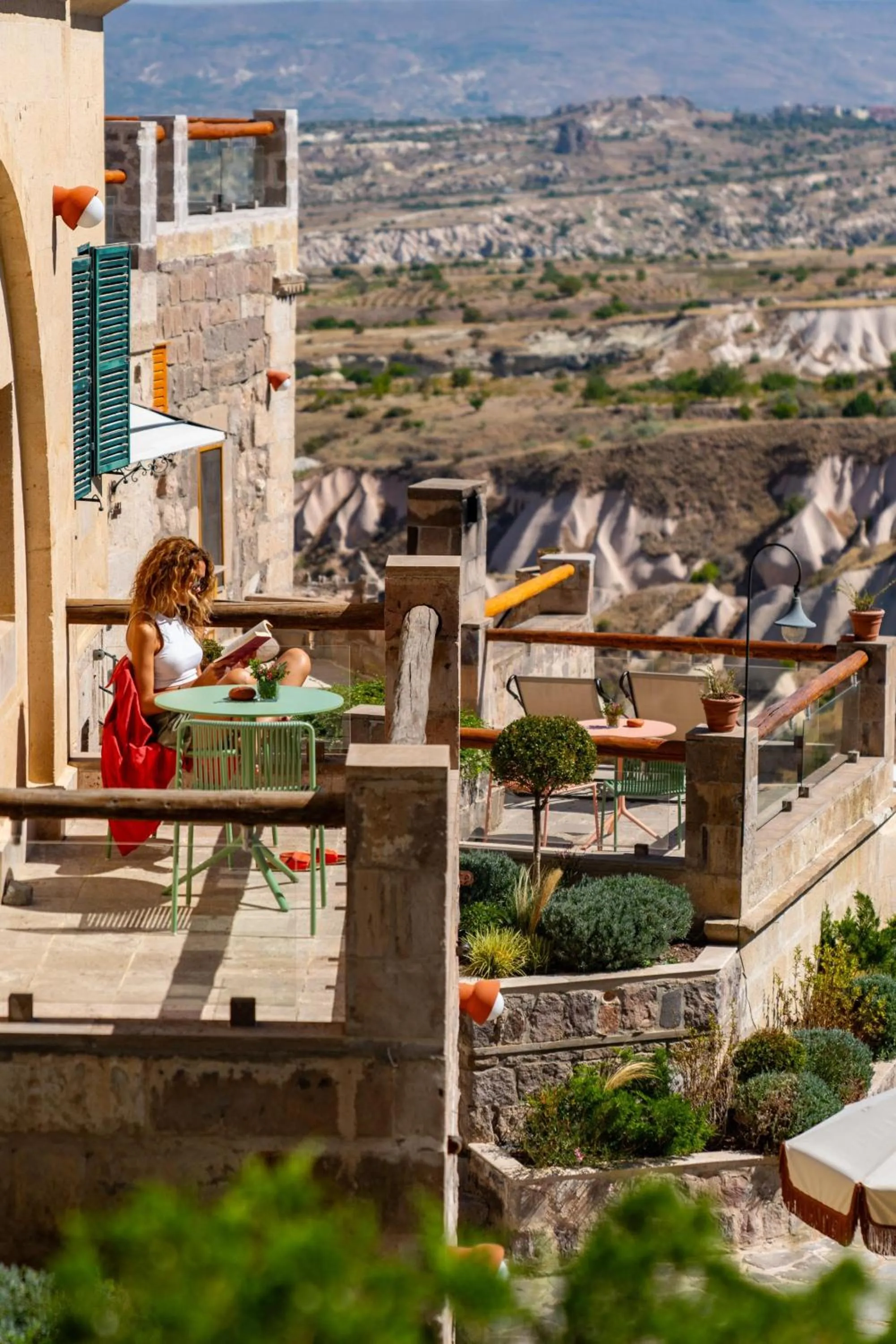 Photo of the whole room in Taskonaklar