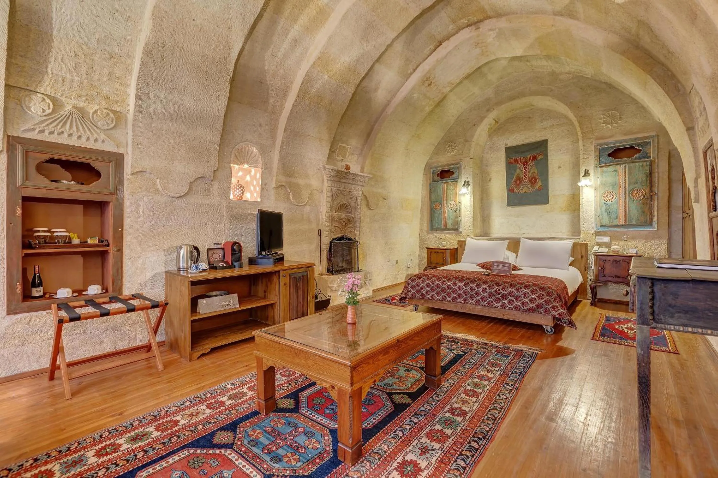 Photo of the whole room, Bed in Taskonaklar