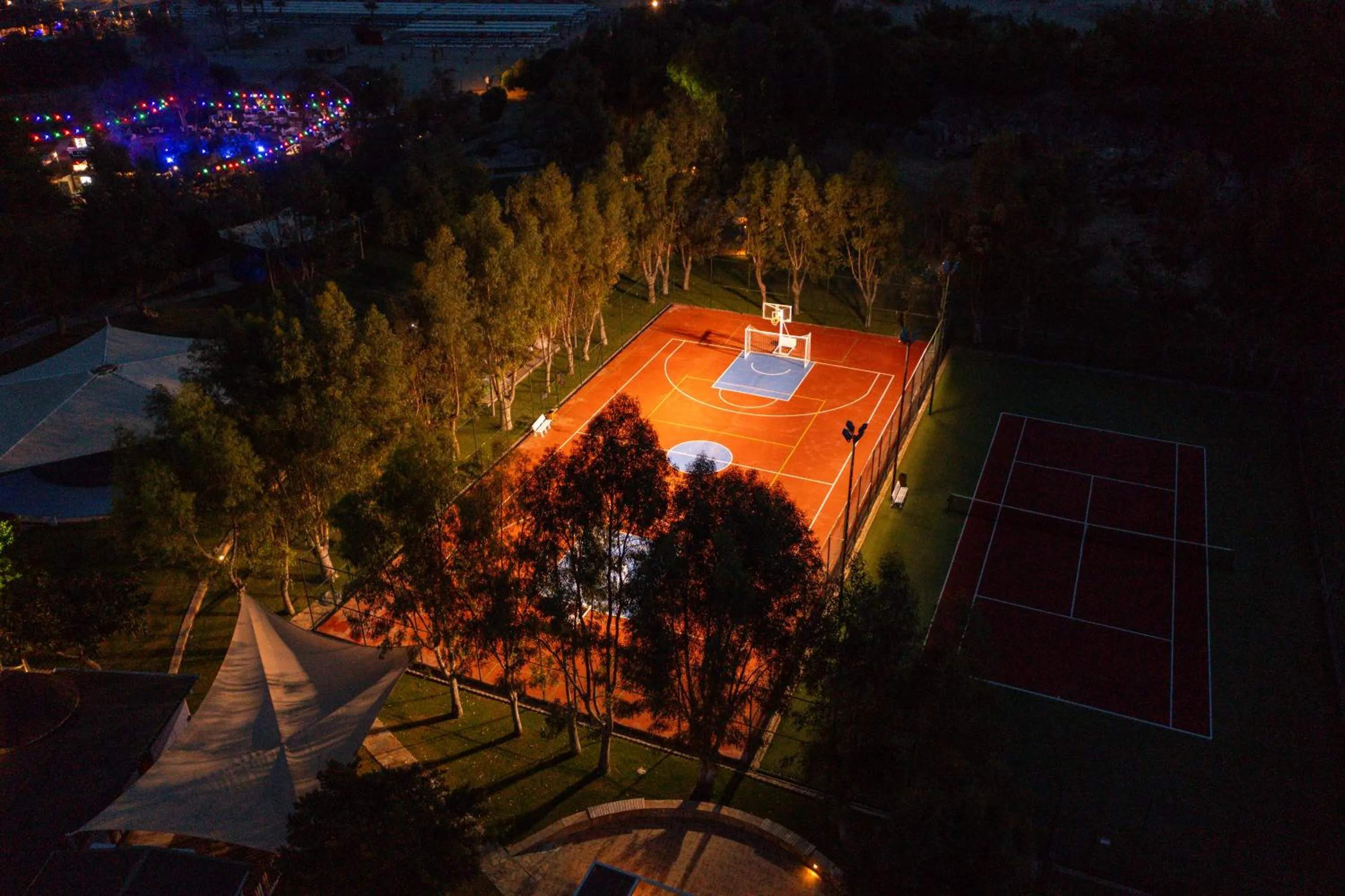 Tennis court in TUI BLUE Sarigerme Park