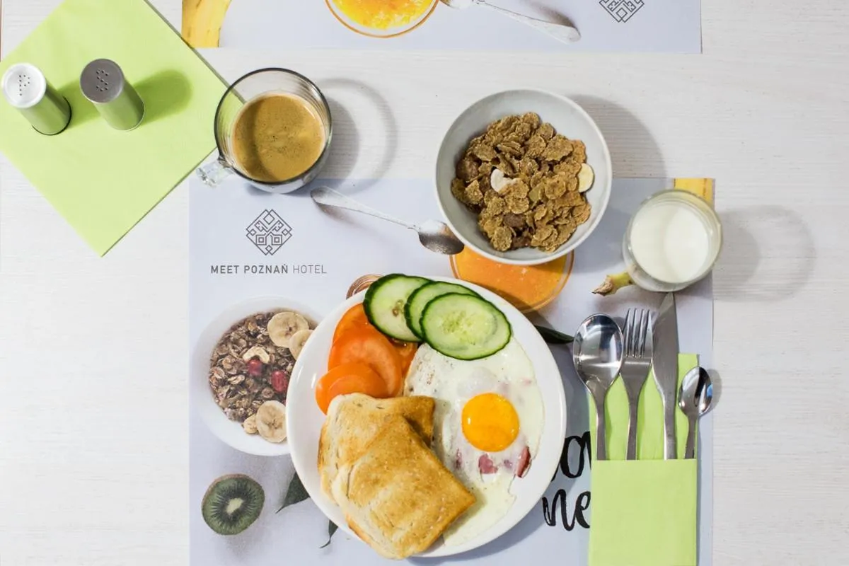 Breakfast in Meet Poznań Hotel
