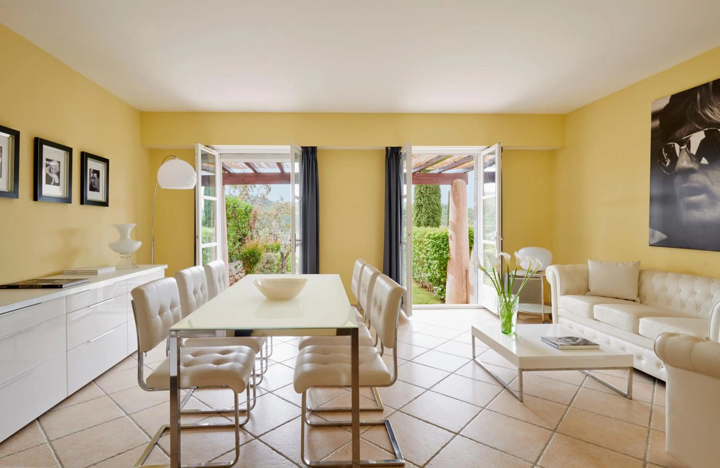 Living room in Saint-Tropez Golf Residences
