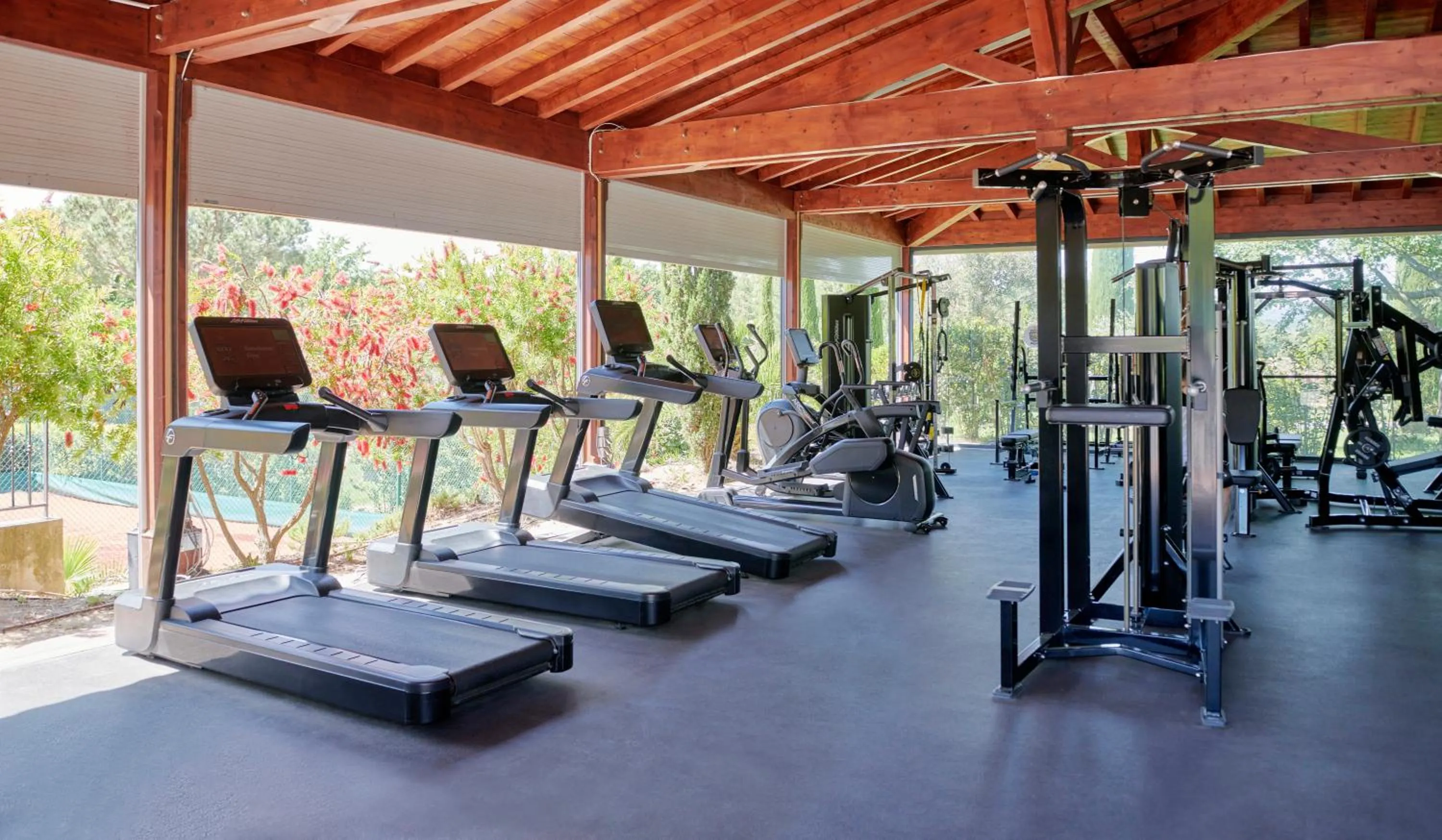 Fitness centre/facilities in Saint-Tropez Golf Residences