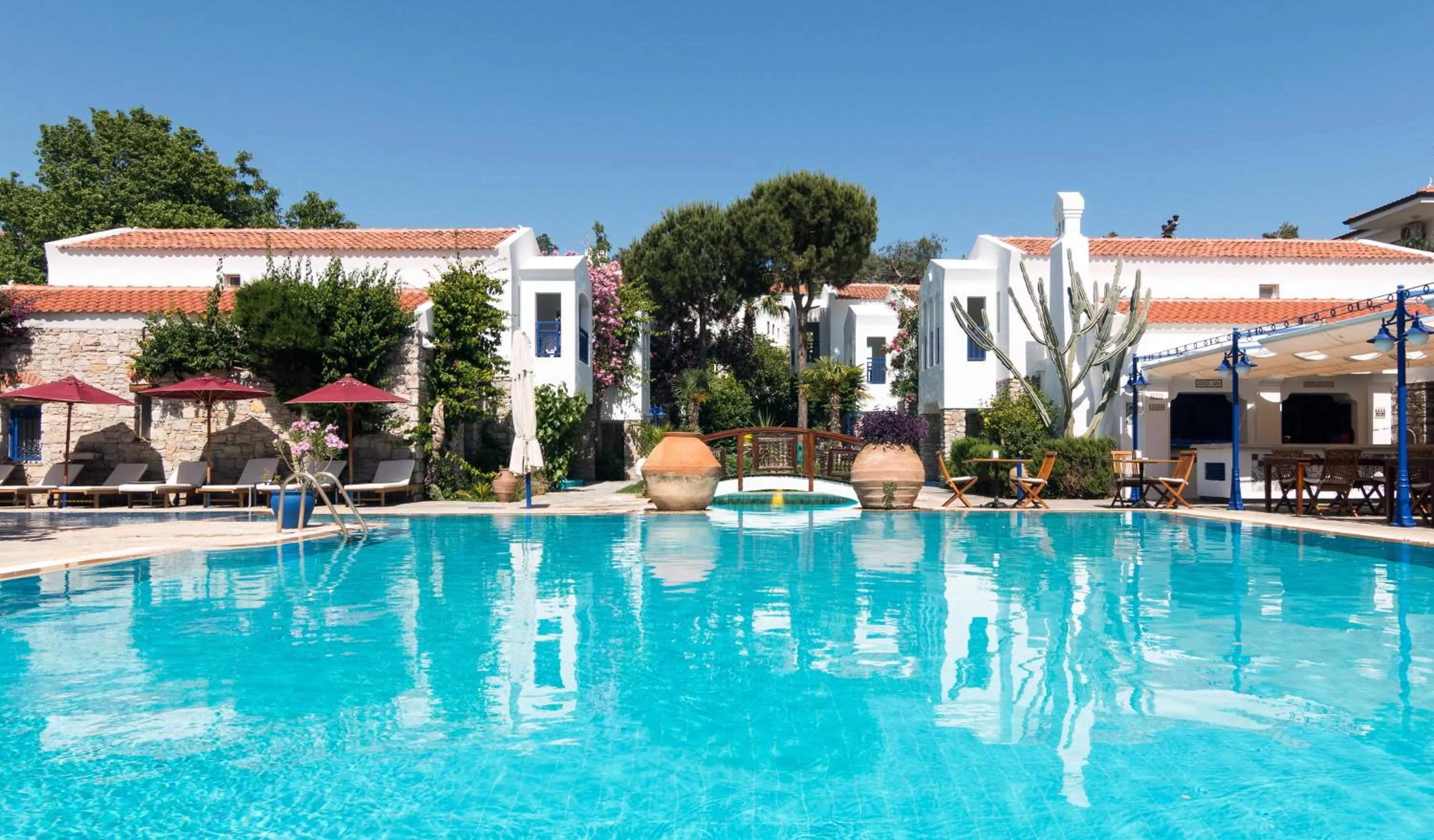 Pool view in Marphe Hotel