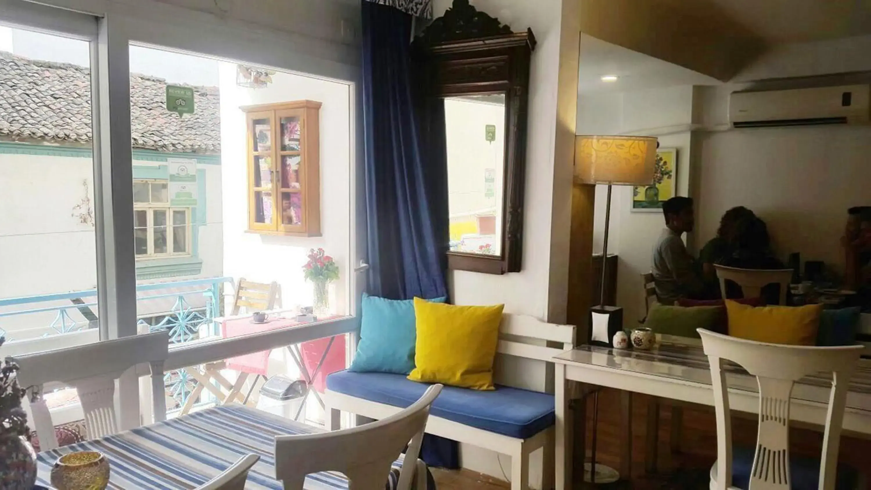 Economy Twin Room in Urkmez Hotel Economy Twin Room in Urkmez Hotel