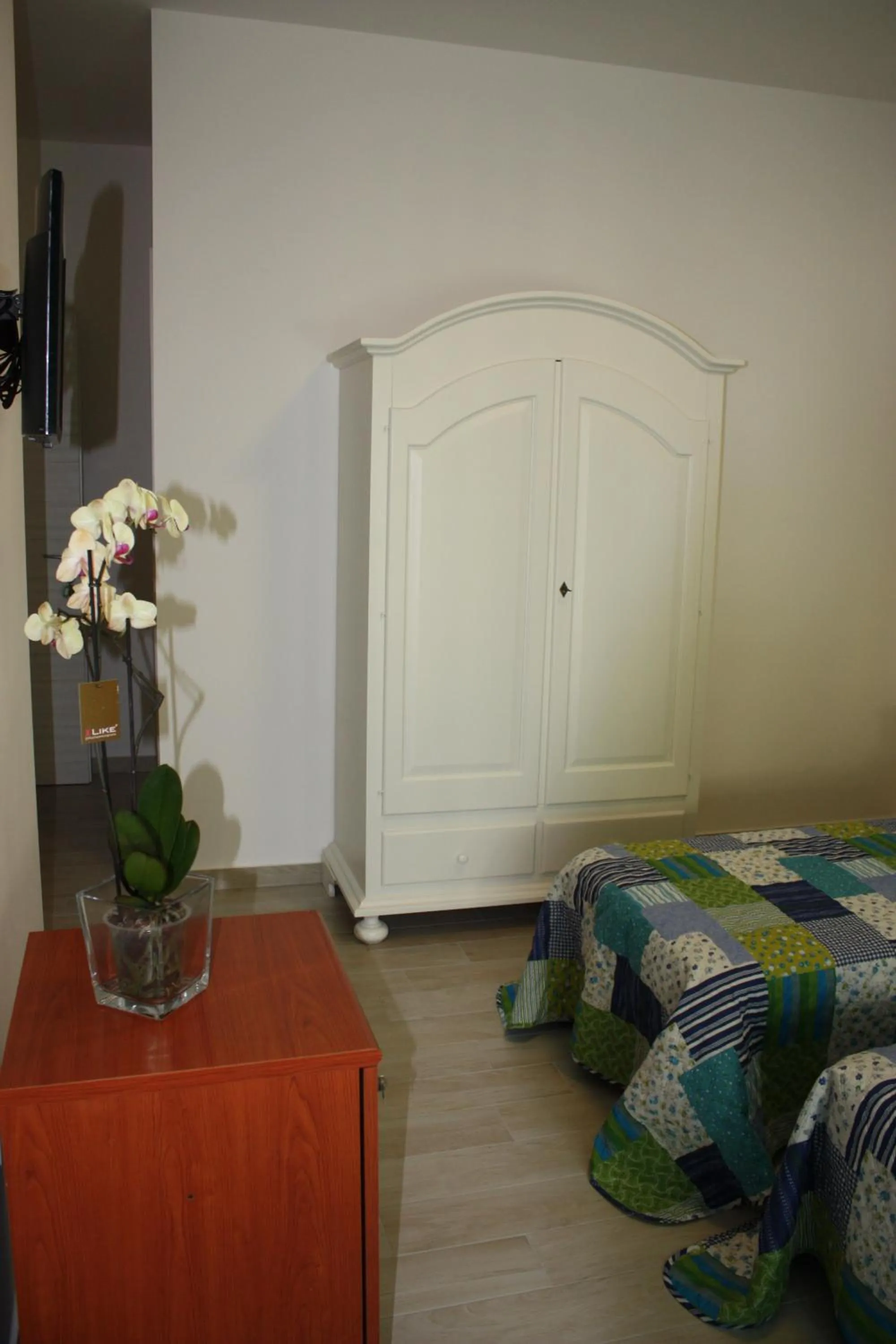 Decorative detail, Bed in Casa Nova b&b