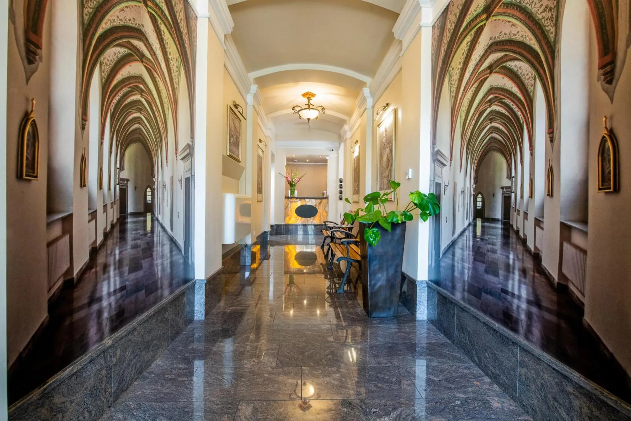 Lobby or reception in Aparthotel Globus Self-Check in