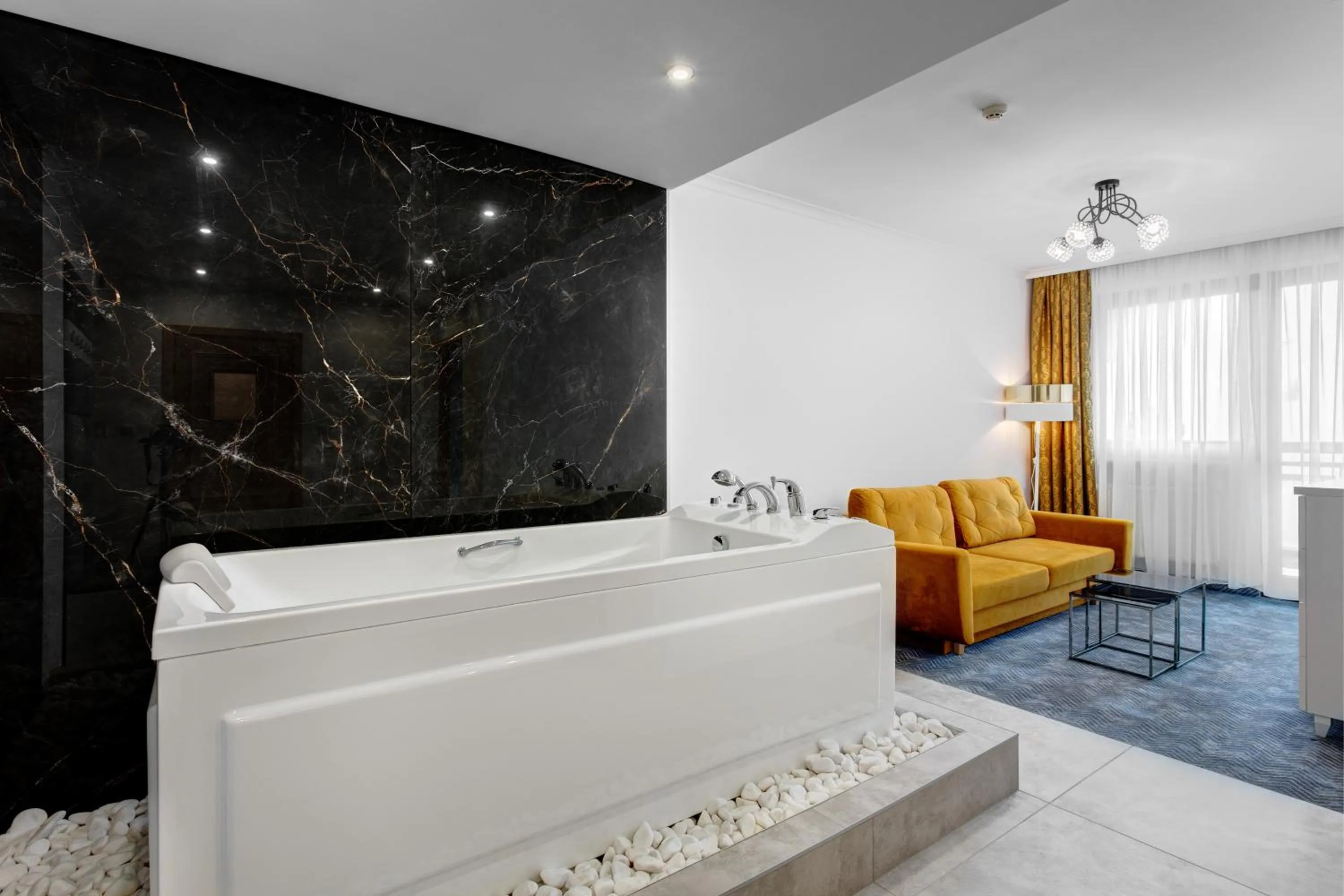 Hot Tub in Hotel Pegaz