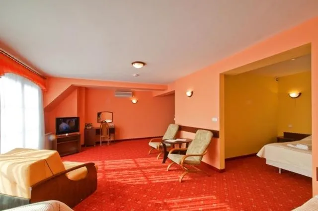 Photo of the whole room, Bed in Skalny Dworek