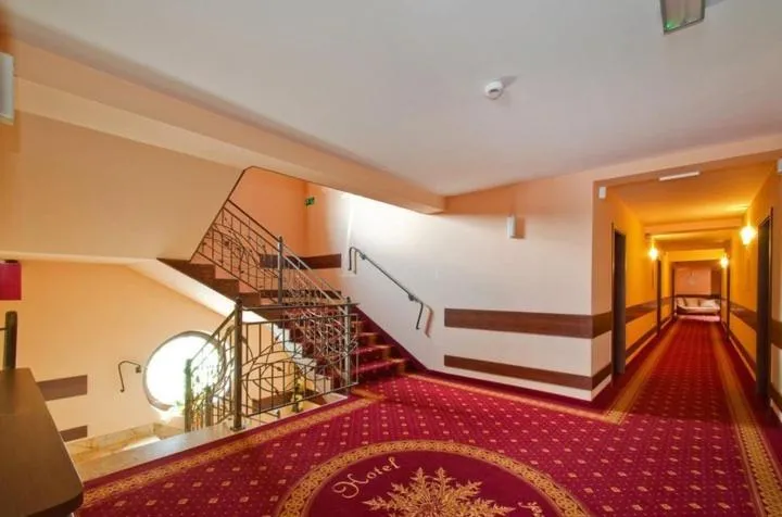 Decorative detail in Skalny Dworek