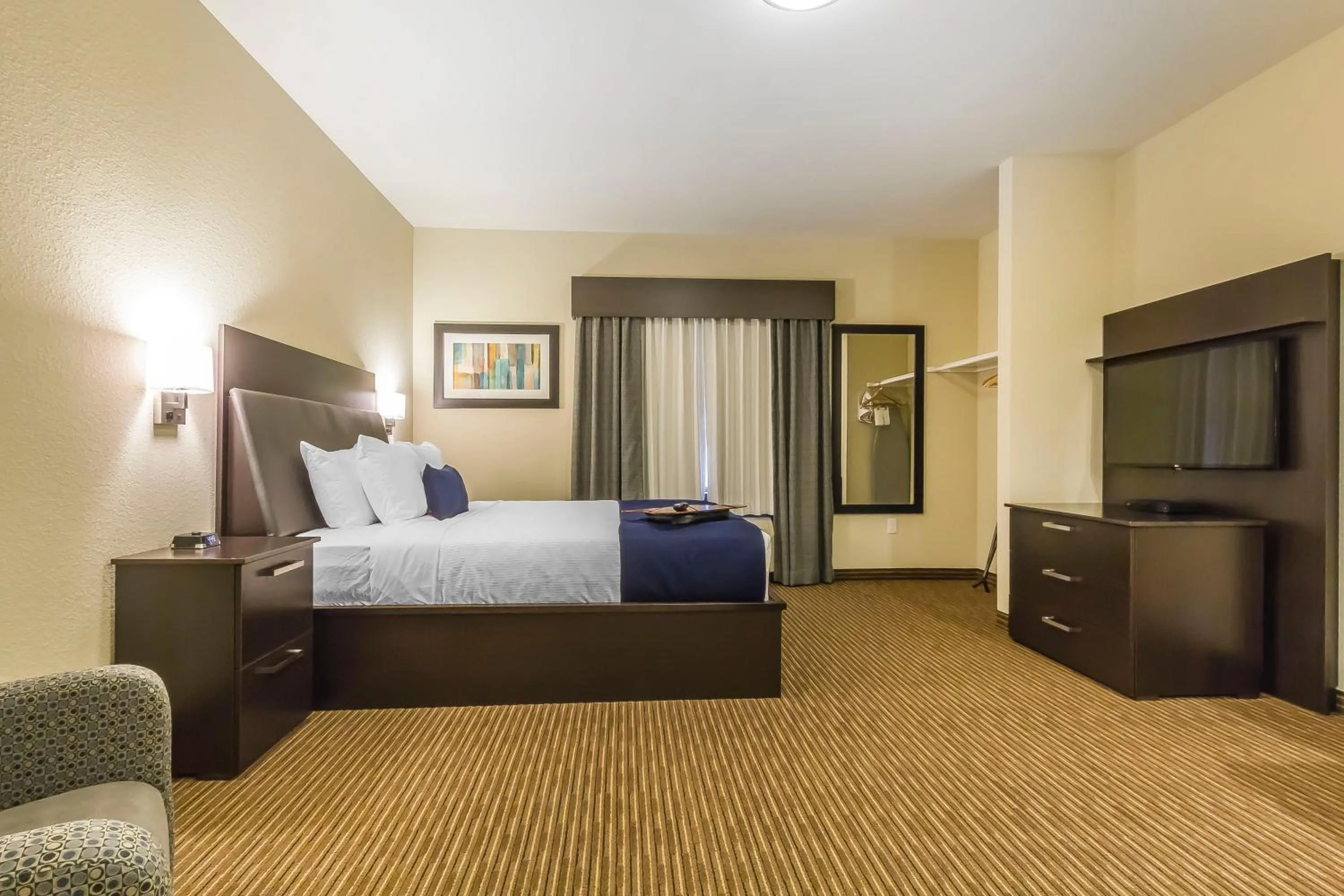 Bedroom, Bed in Quality Inn & Suites