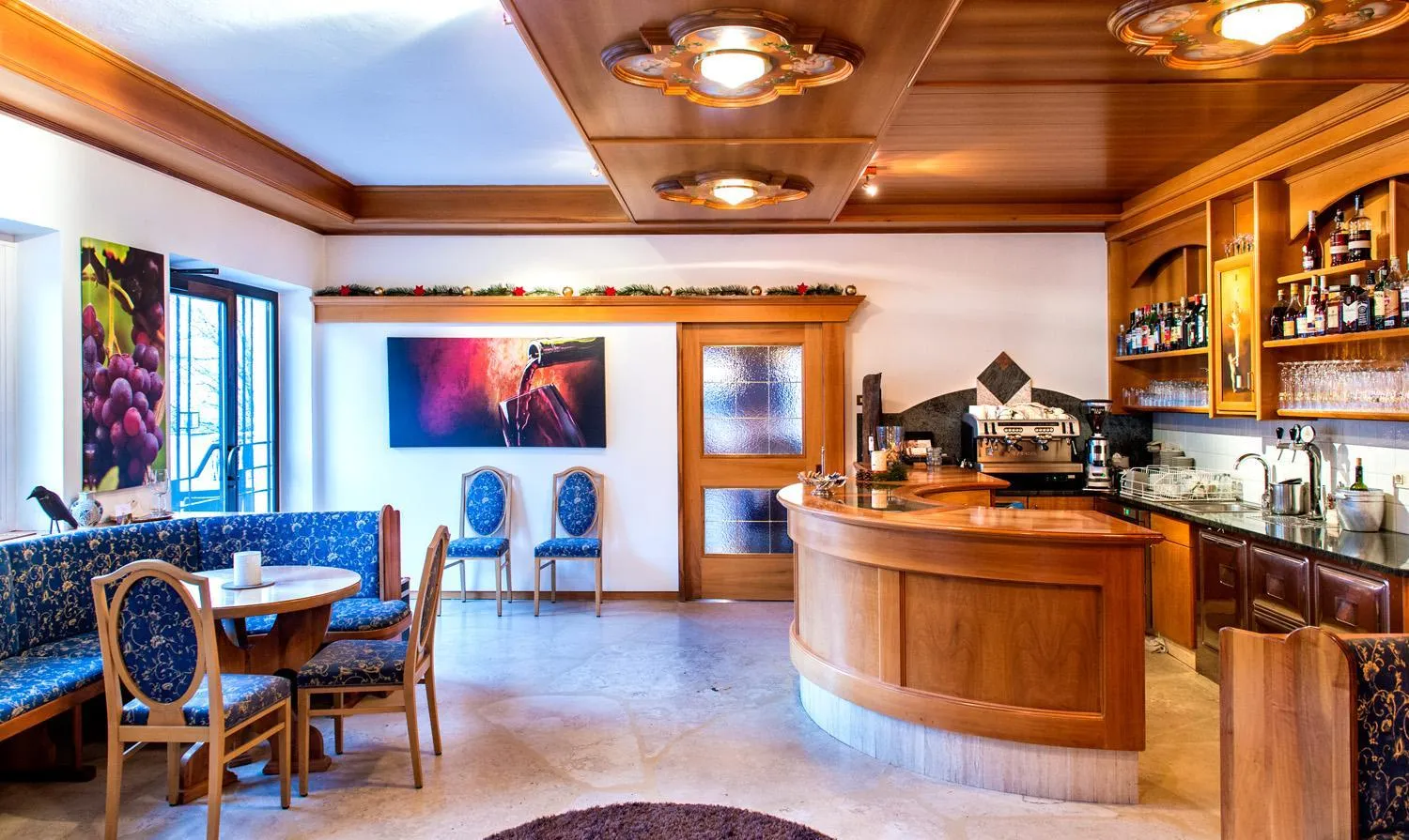 Lounge or bar in Parc Hotel Florian