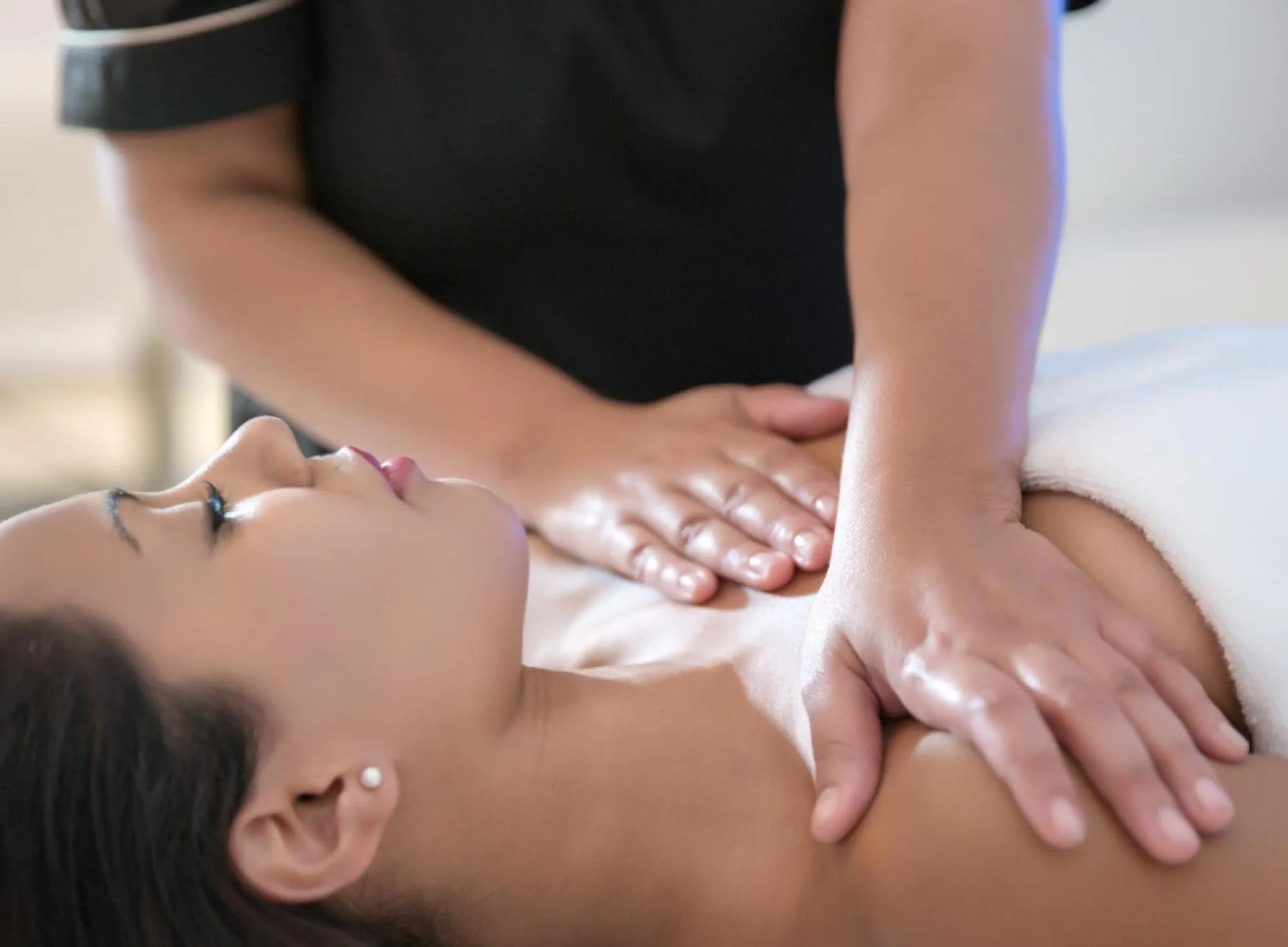 Massage in MyPARADIES