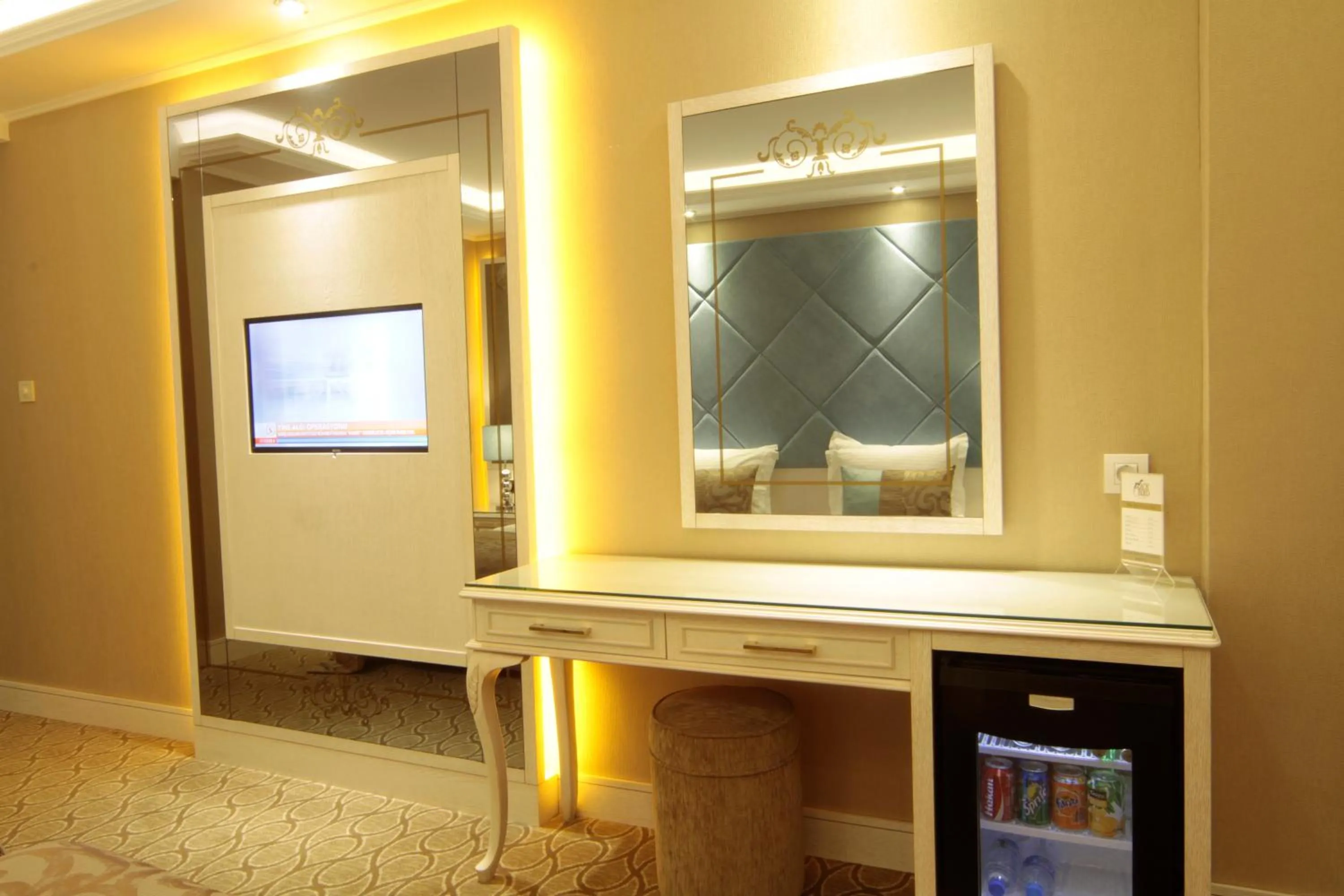 Photo of the whole room in The Parma Hotel Downtown