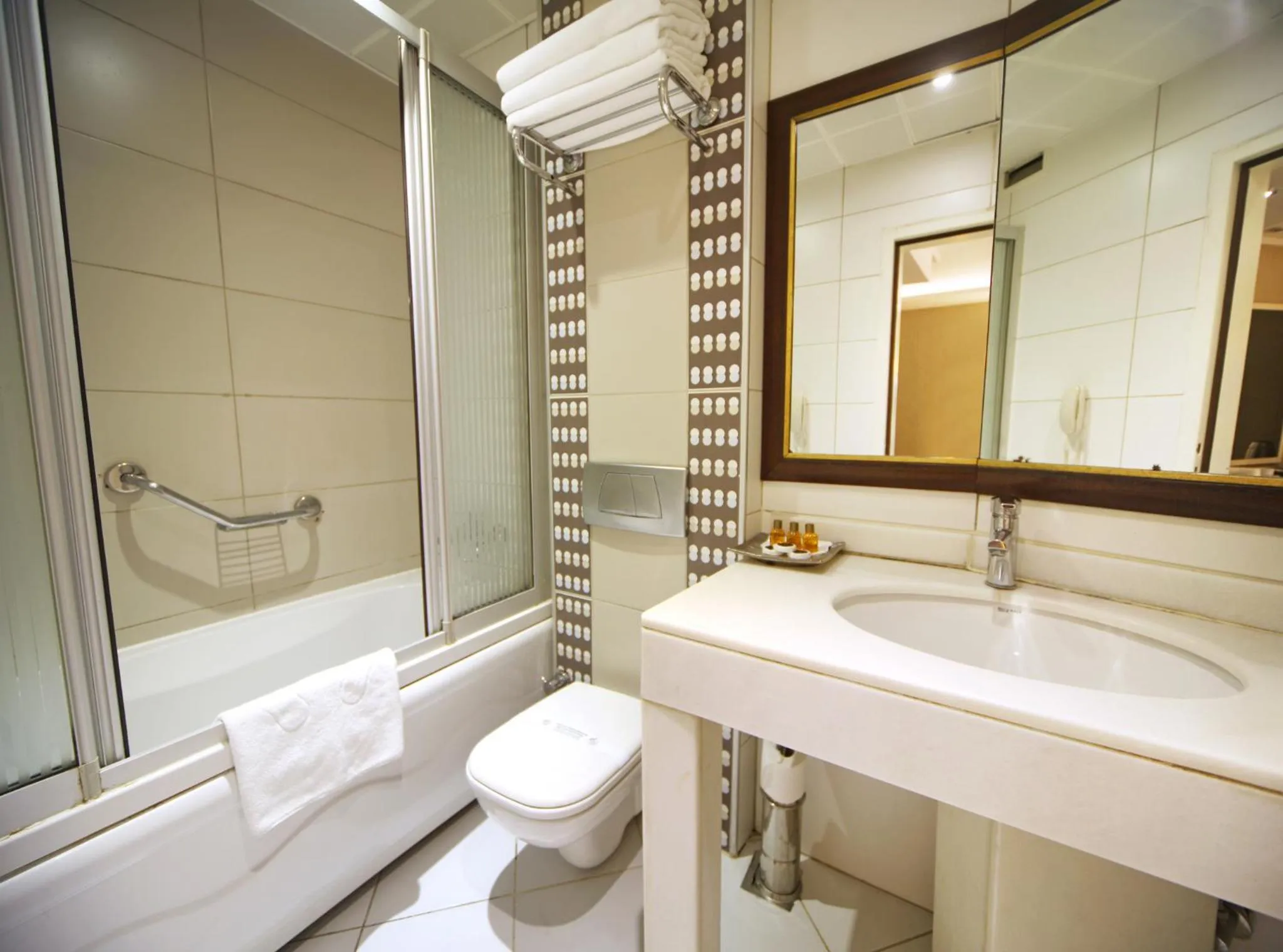 Bathroom in The Parma Hotel Downtown