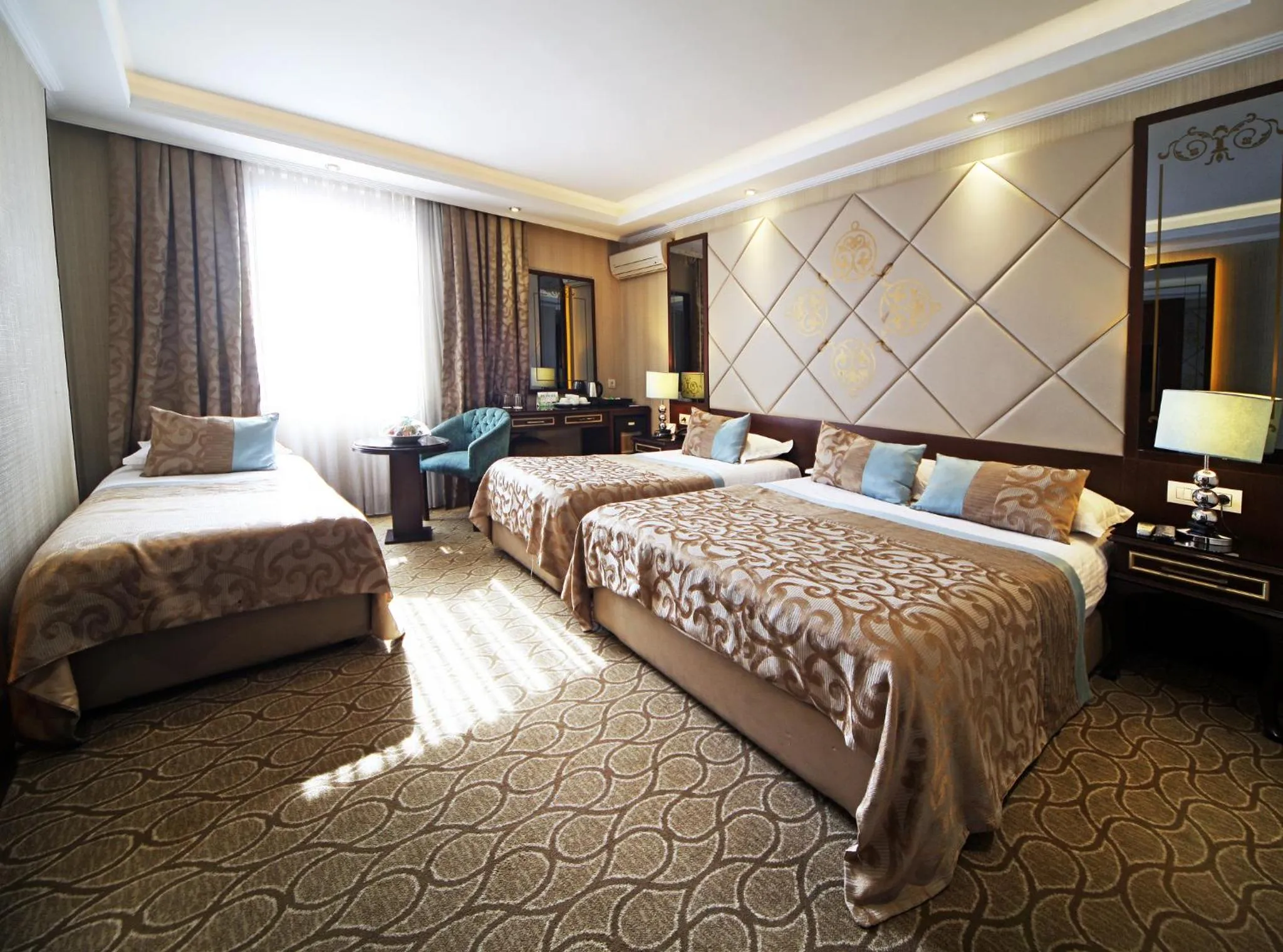 Bedroom, Bed in The Parma Hotel Downtown