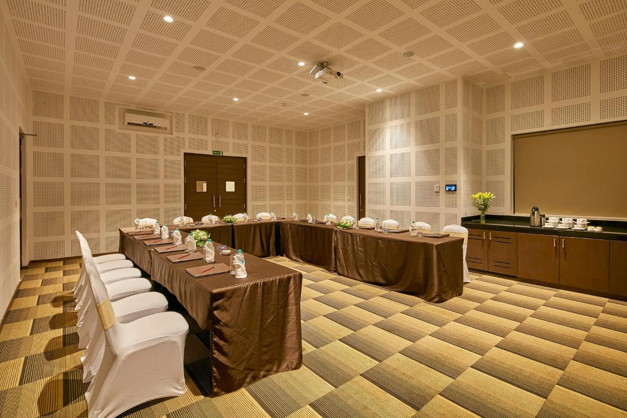 Meeting/conference room in Signature Club Resort