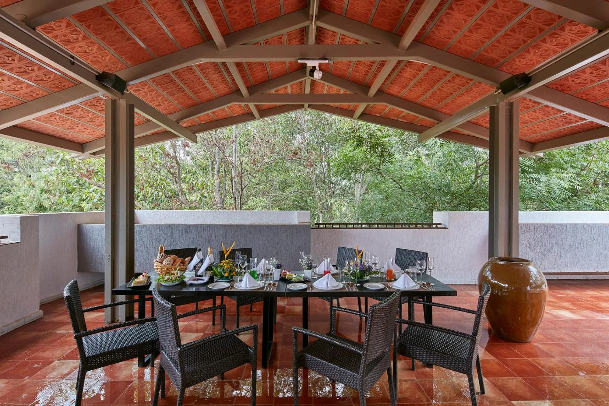 Dining area in Signature Club Resort