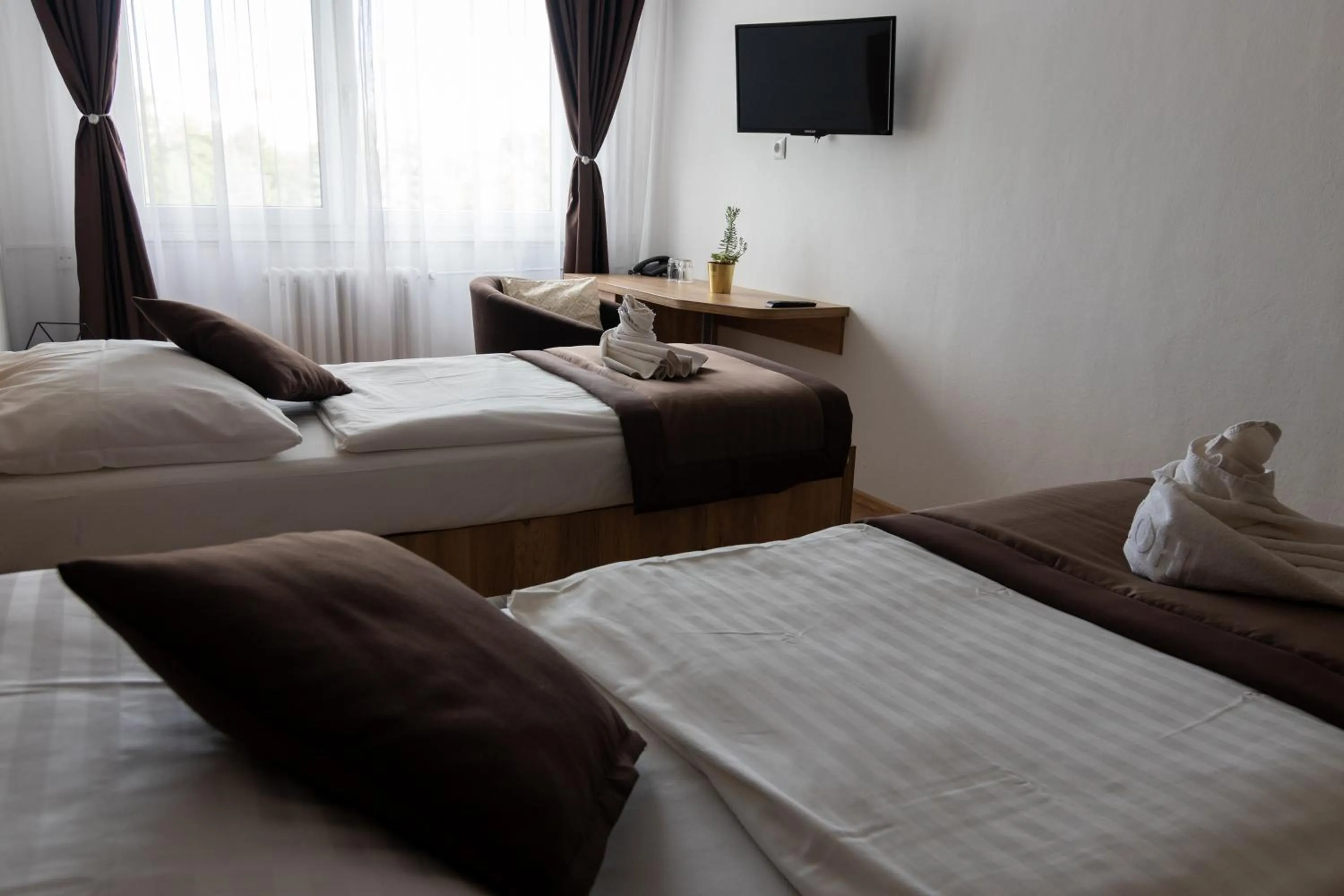 TV and multimedia, Bed in Hotel Akadémia