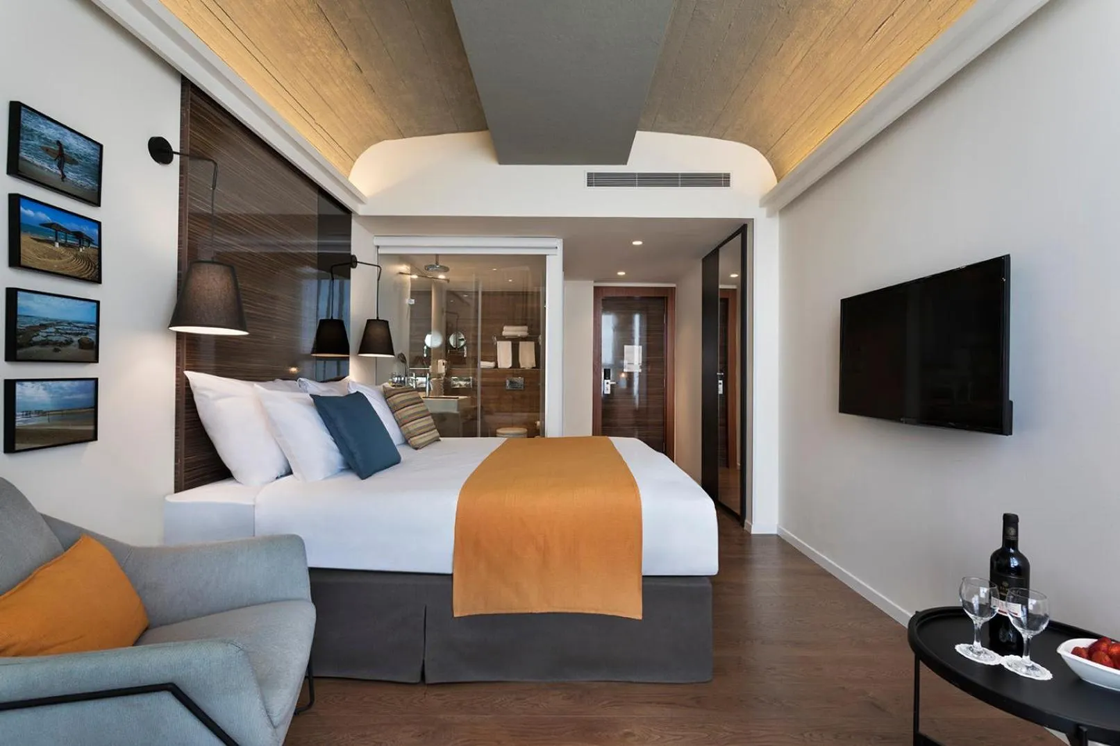 Decorative detail, Bed in Nof Hotel