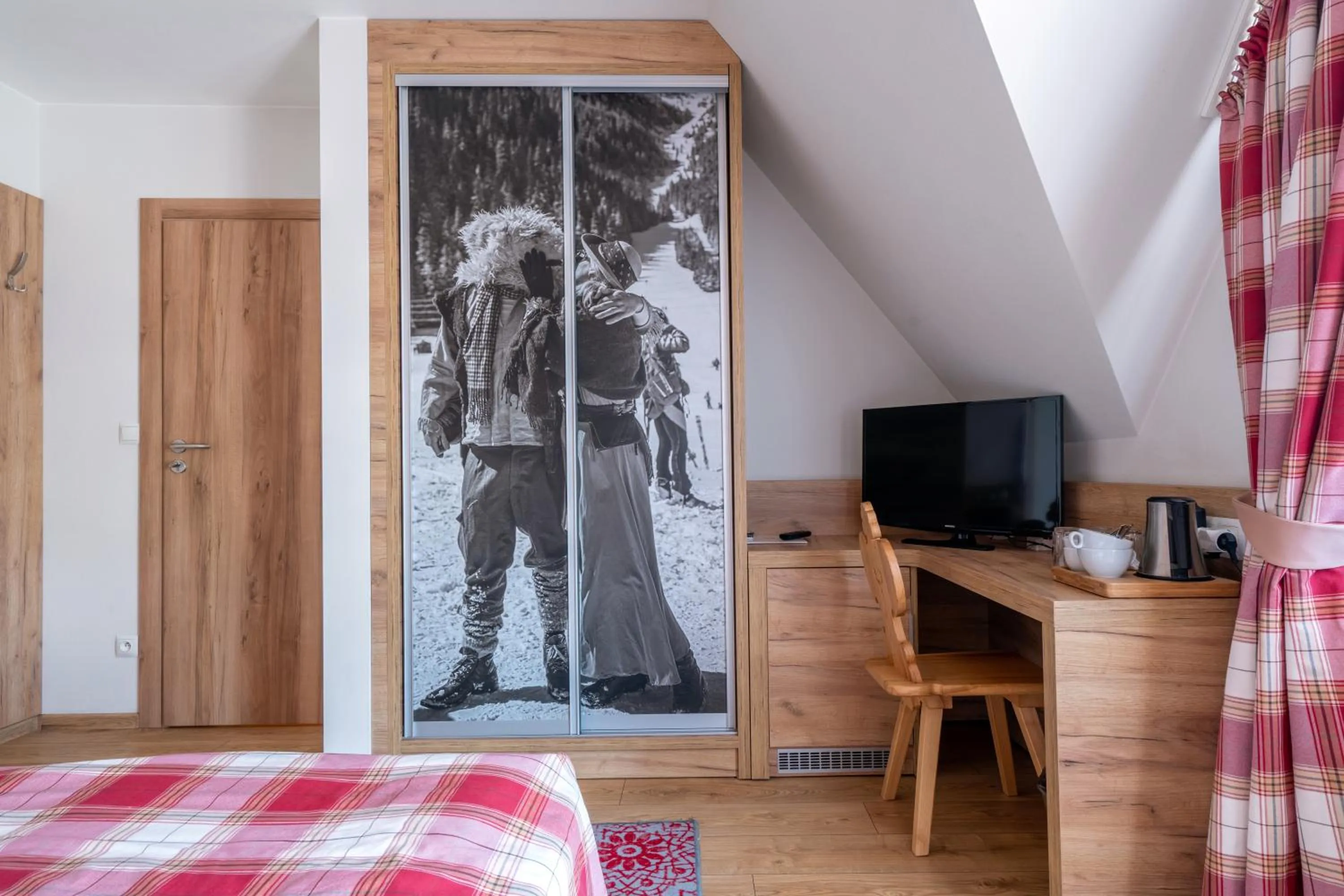 Photo of the whole room, Bed in Parzenica B&B - Wyjątkowa i Jedyna!!! Sprawdź nas a nie pożałujesz!