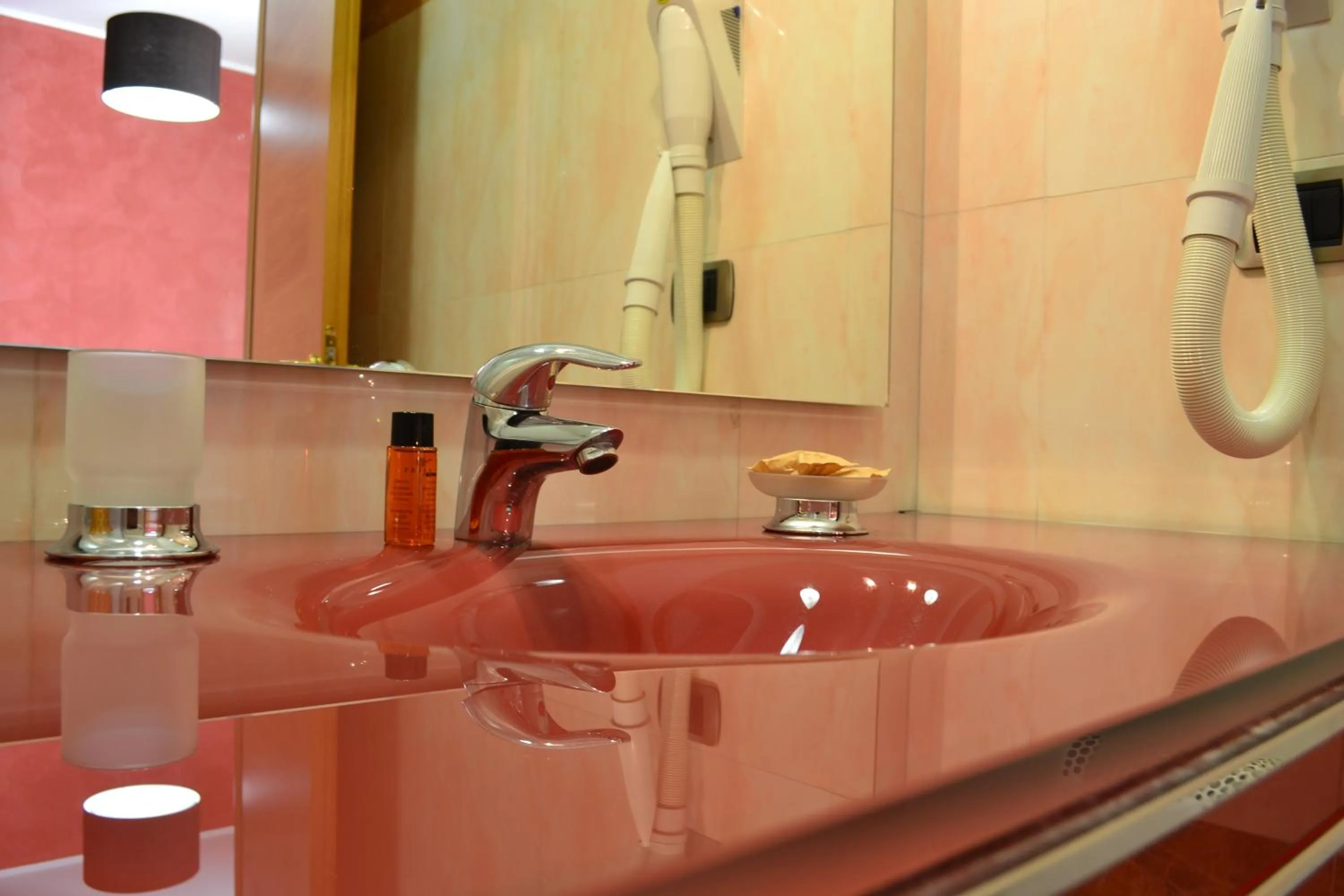 Bathroom in Hotel Naitendì