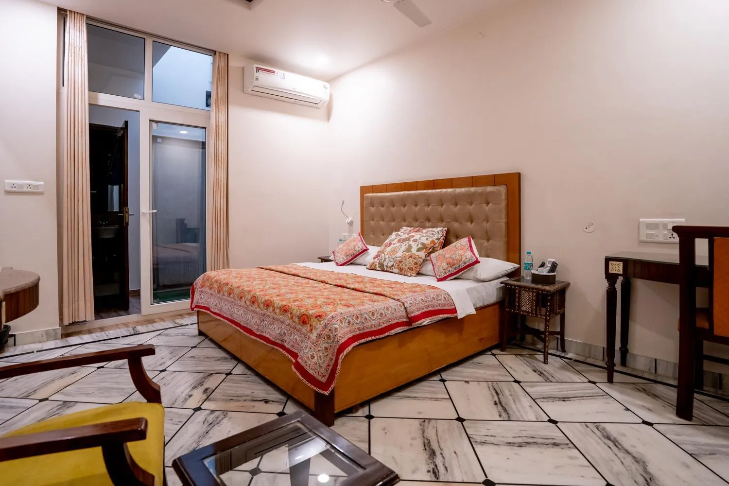 Bed in All Seasons Heritage Homestay