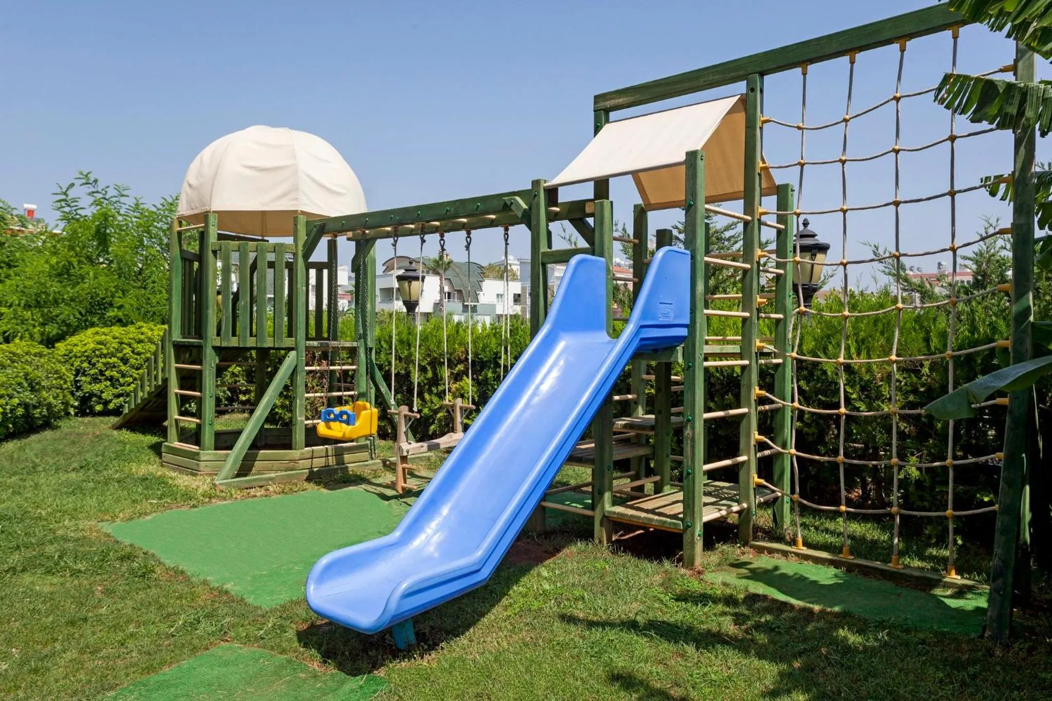 Fitness centre/facilities in Crowne Plaza Antalya by IHG