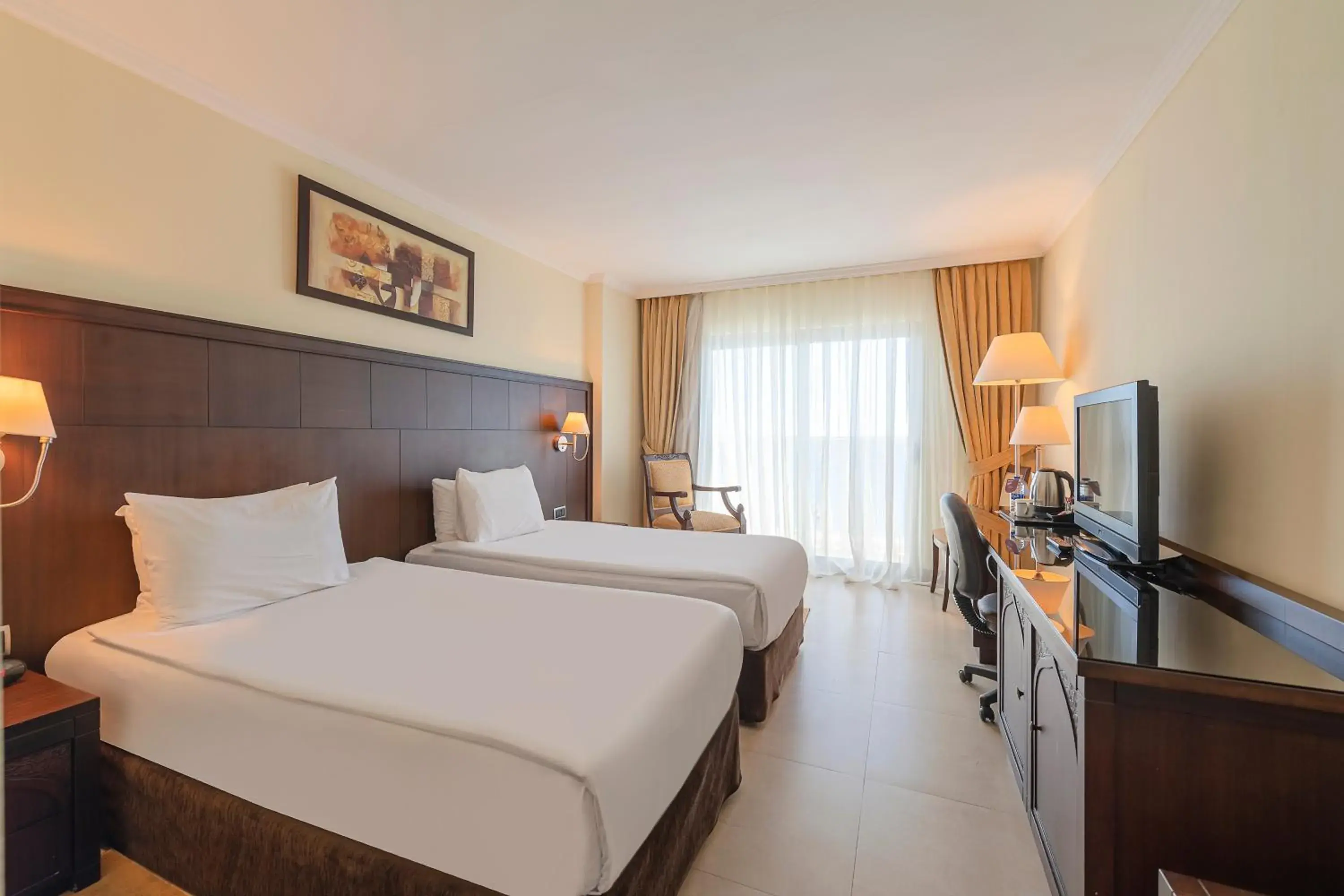 2 Single Beds Side Sea View in Crowne Plaza Antalya by IHG 2 Single Beds Side Sea View in Crowne Plaza Antalya by IHG