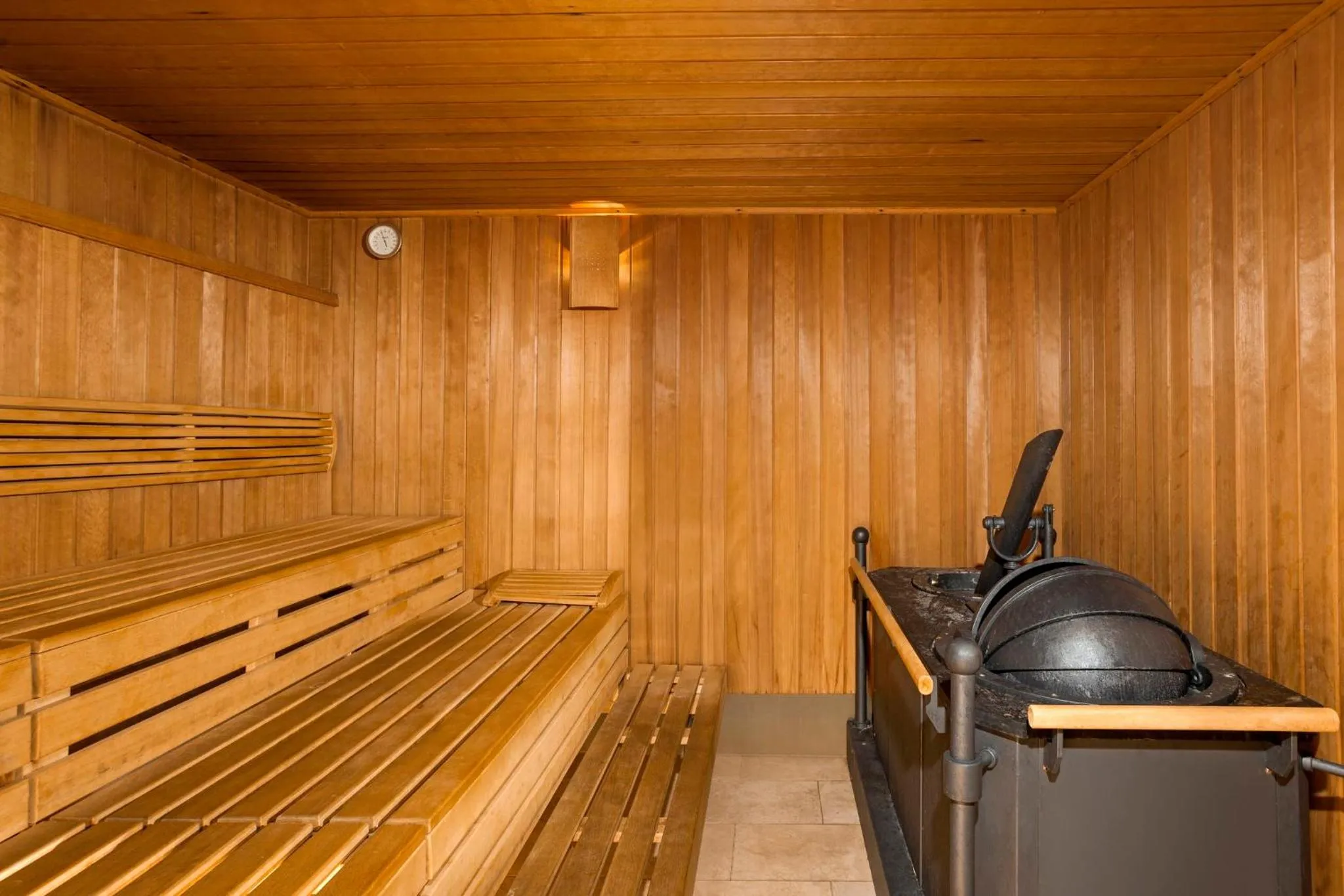 Fitness centre/facilities in Crowne Plaza Antalya by IHG