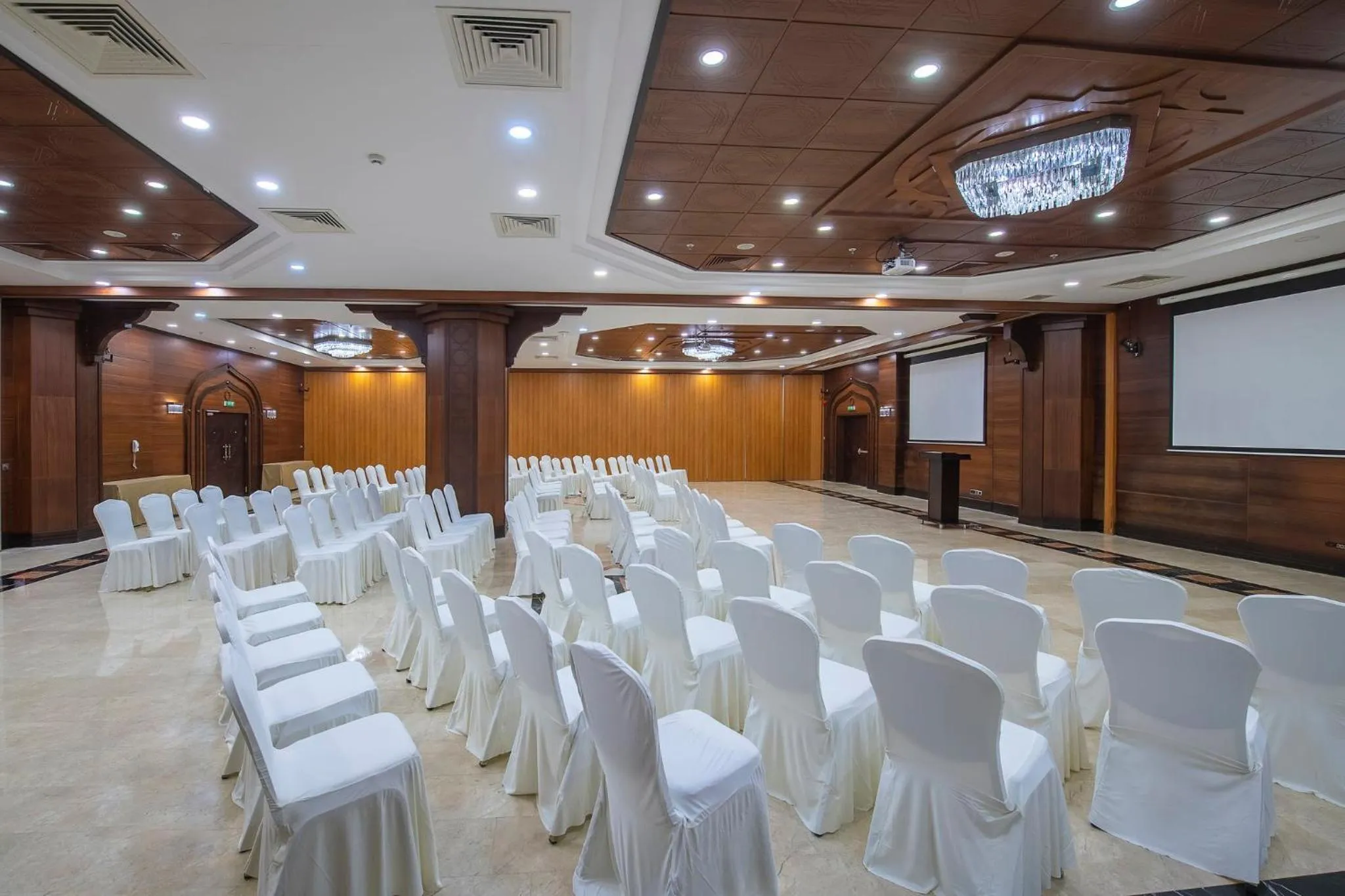 Meeting/conference room in Crowne Plaza Antalya by IHG