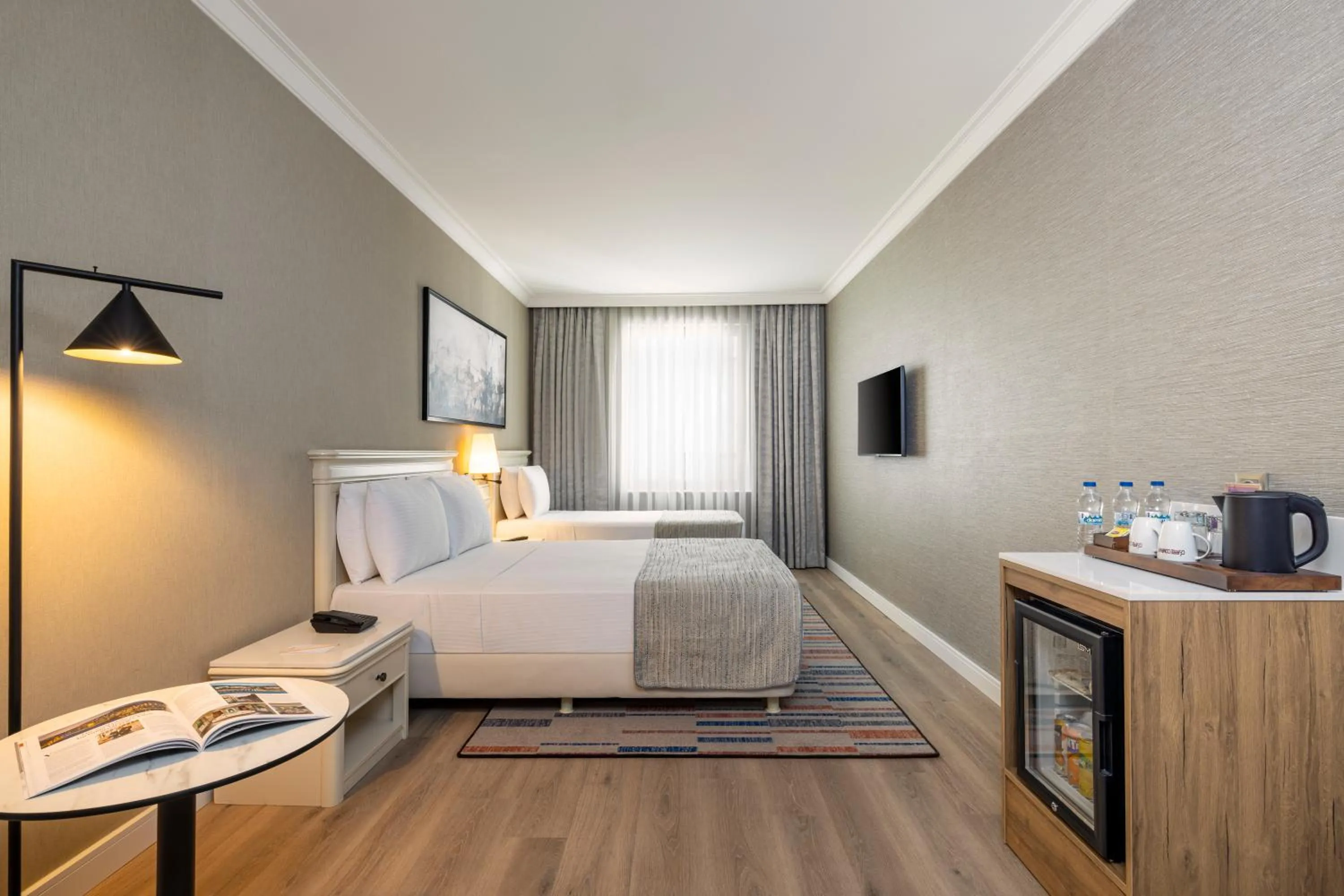 Photo of the whole room, Bed in Elite World Comfy Istanbul Taksim