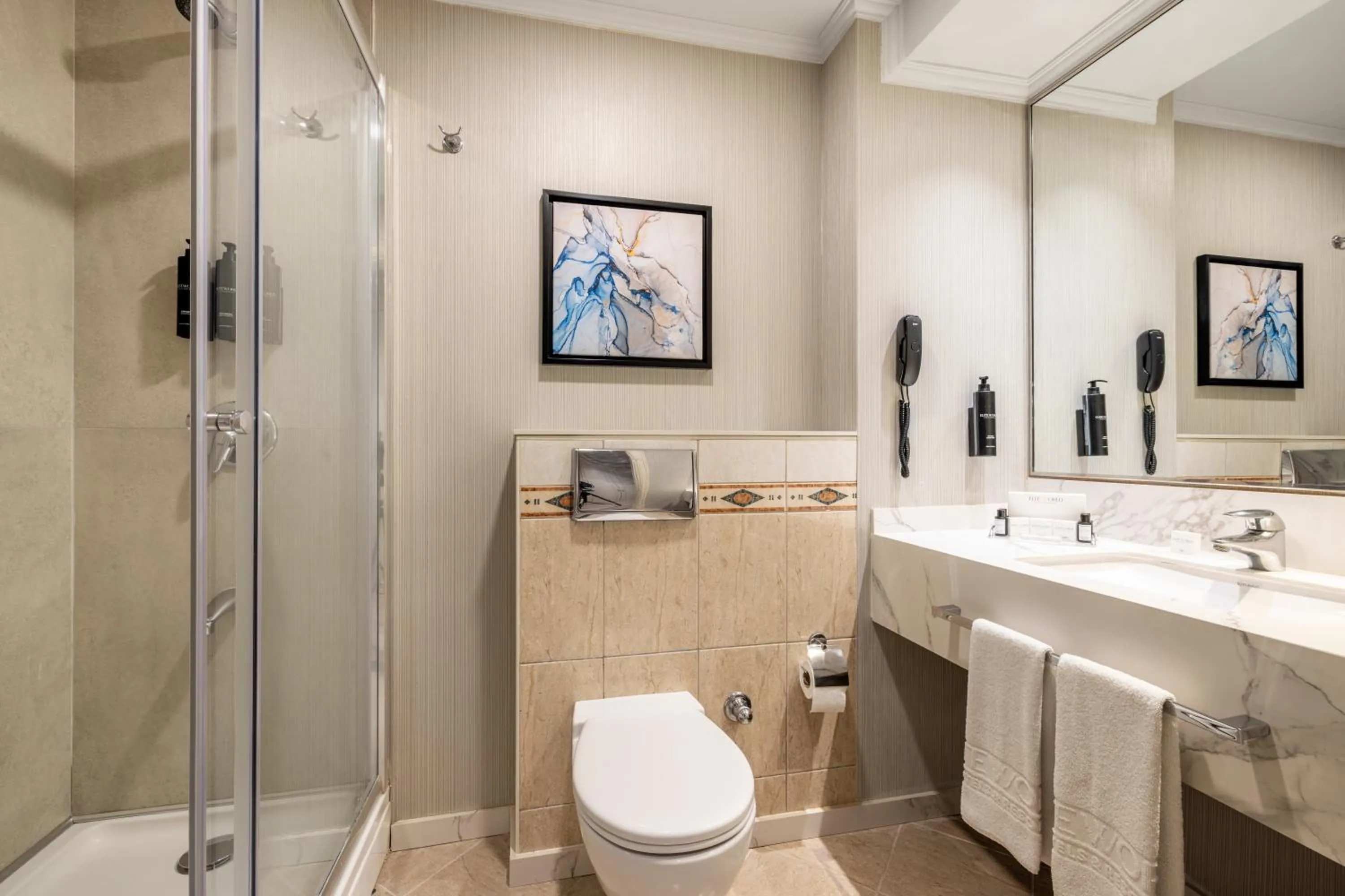 Shower in Elite World Comfy Istanbul Taksim