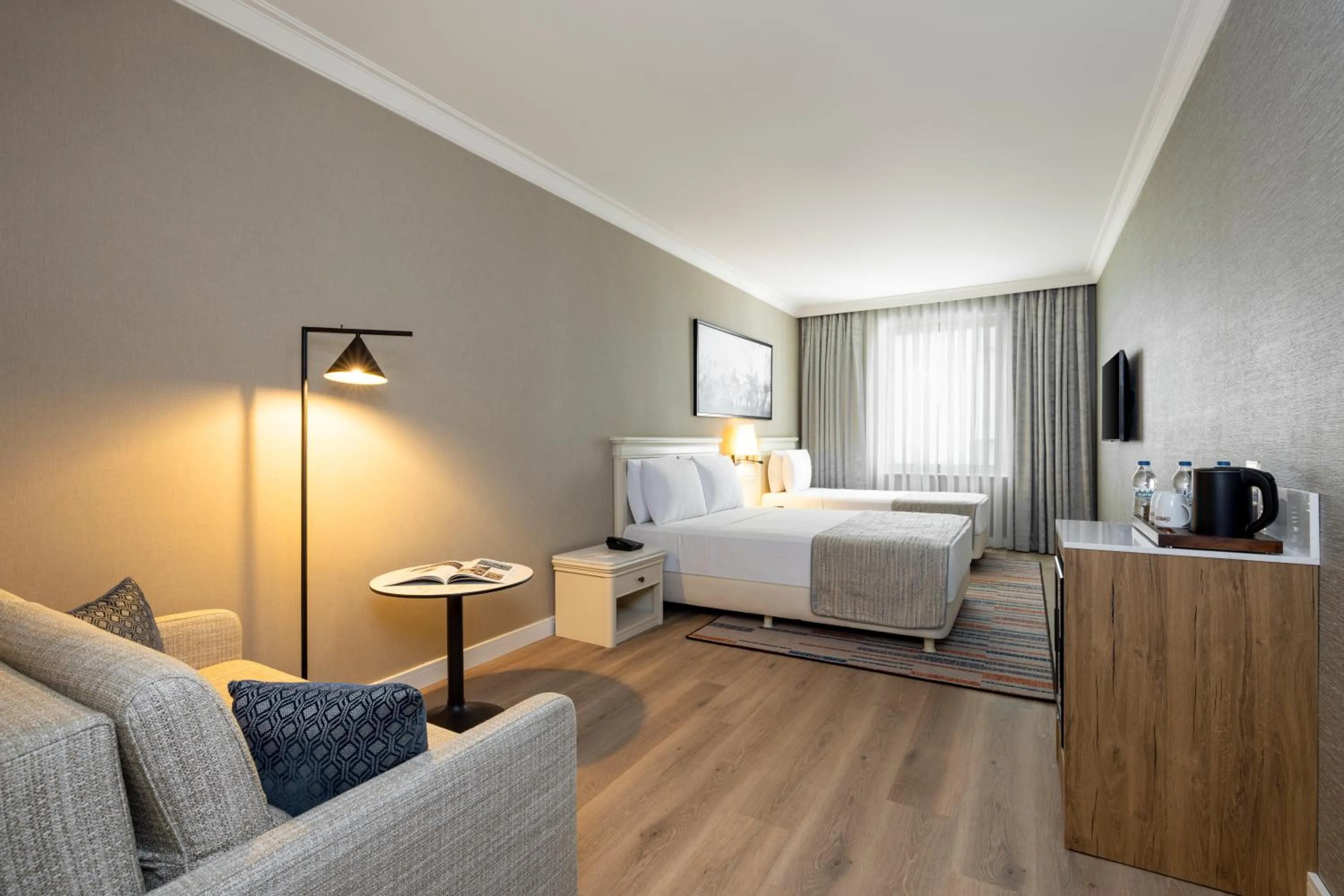 Photo of the whole room, Bed in Elite World Comfy Istanbul Taksim