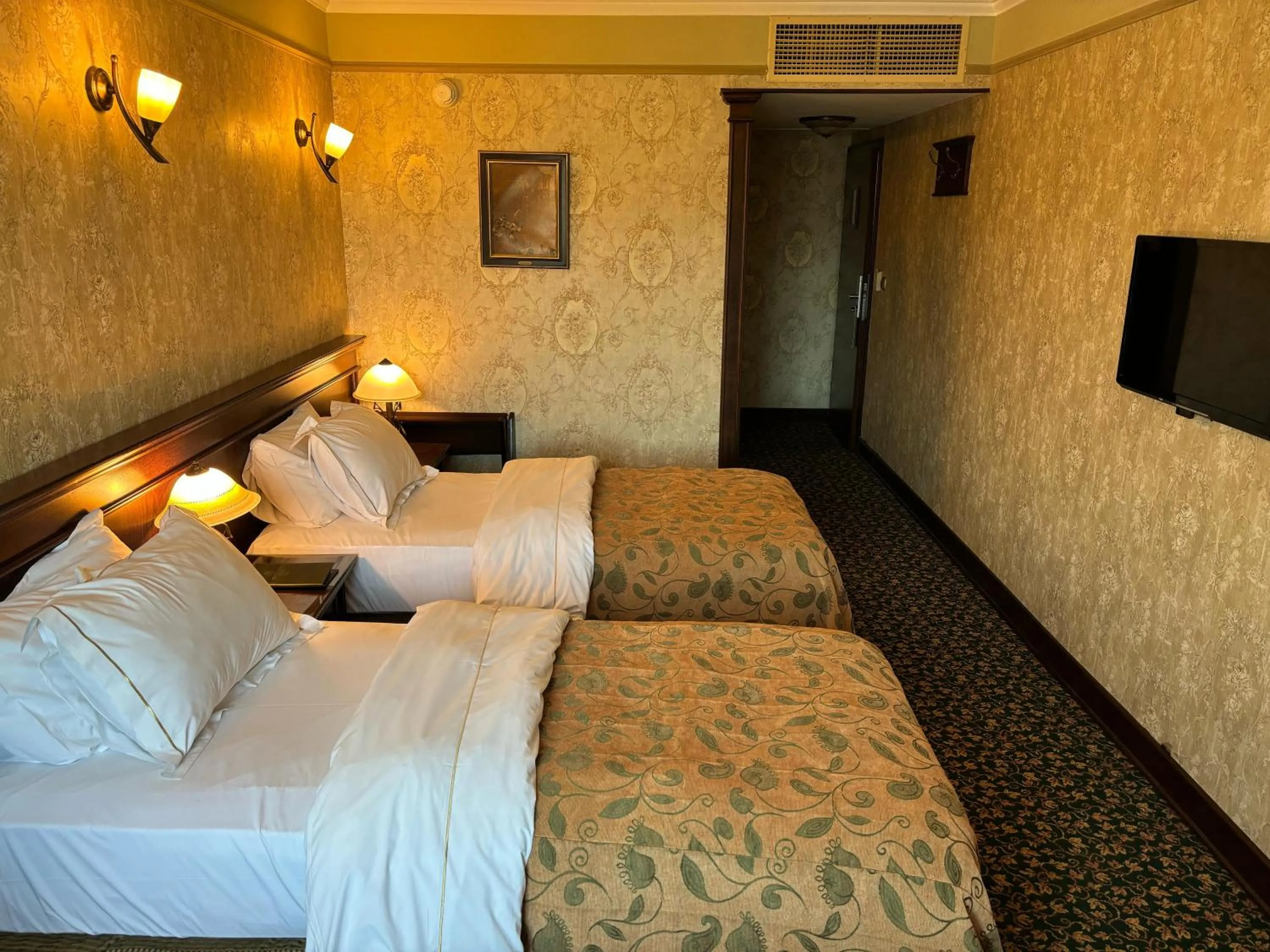 Bed in Germir Palas Hotel - Special Class