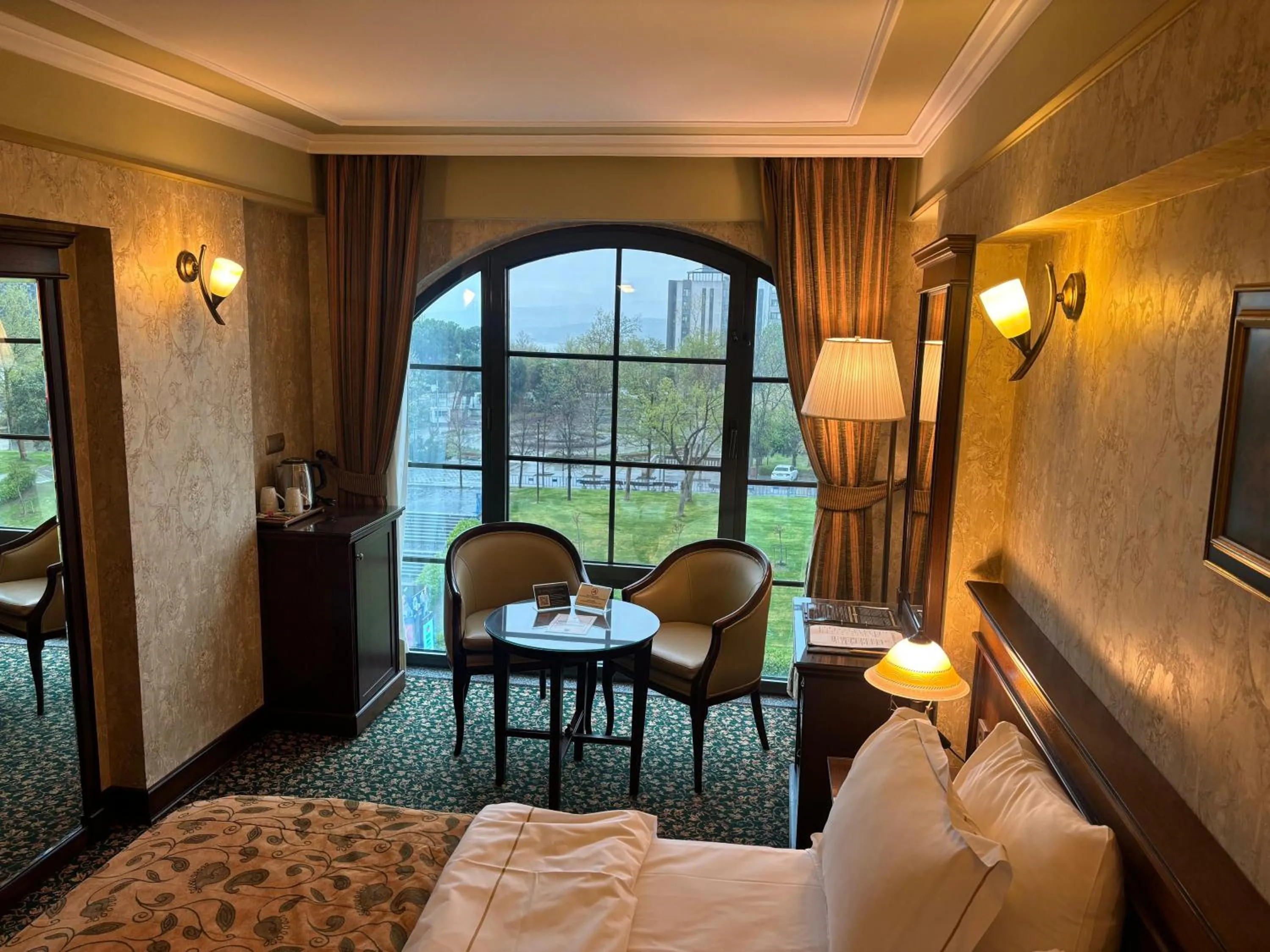 Bed in Germir Palas Hotel - Special Class