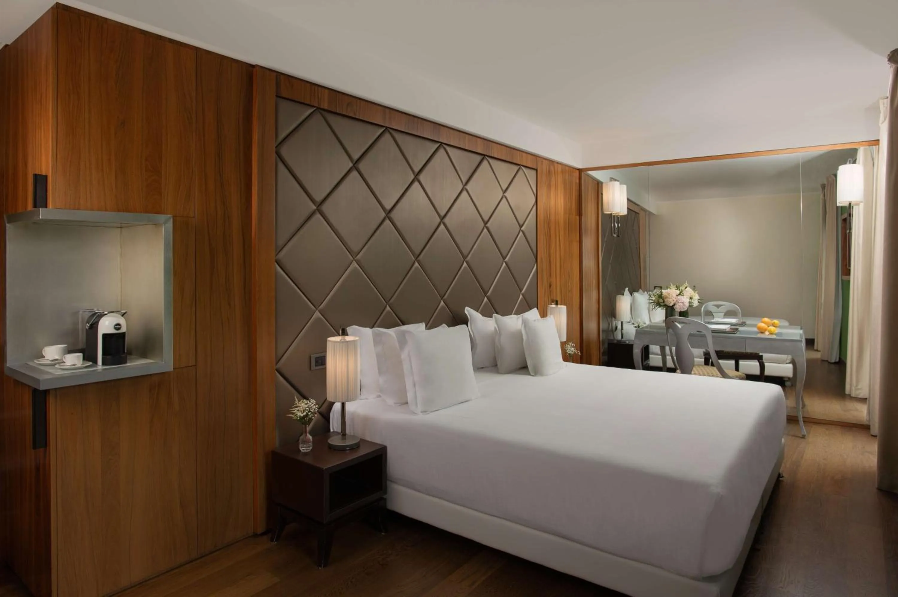 Bedroom, Bed in NH Collection Taormina