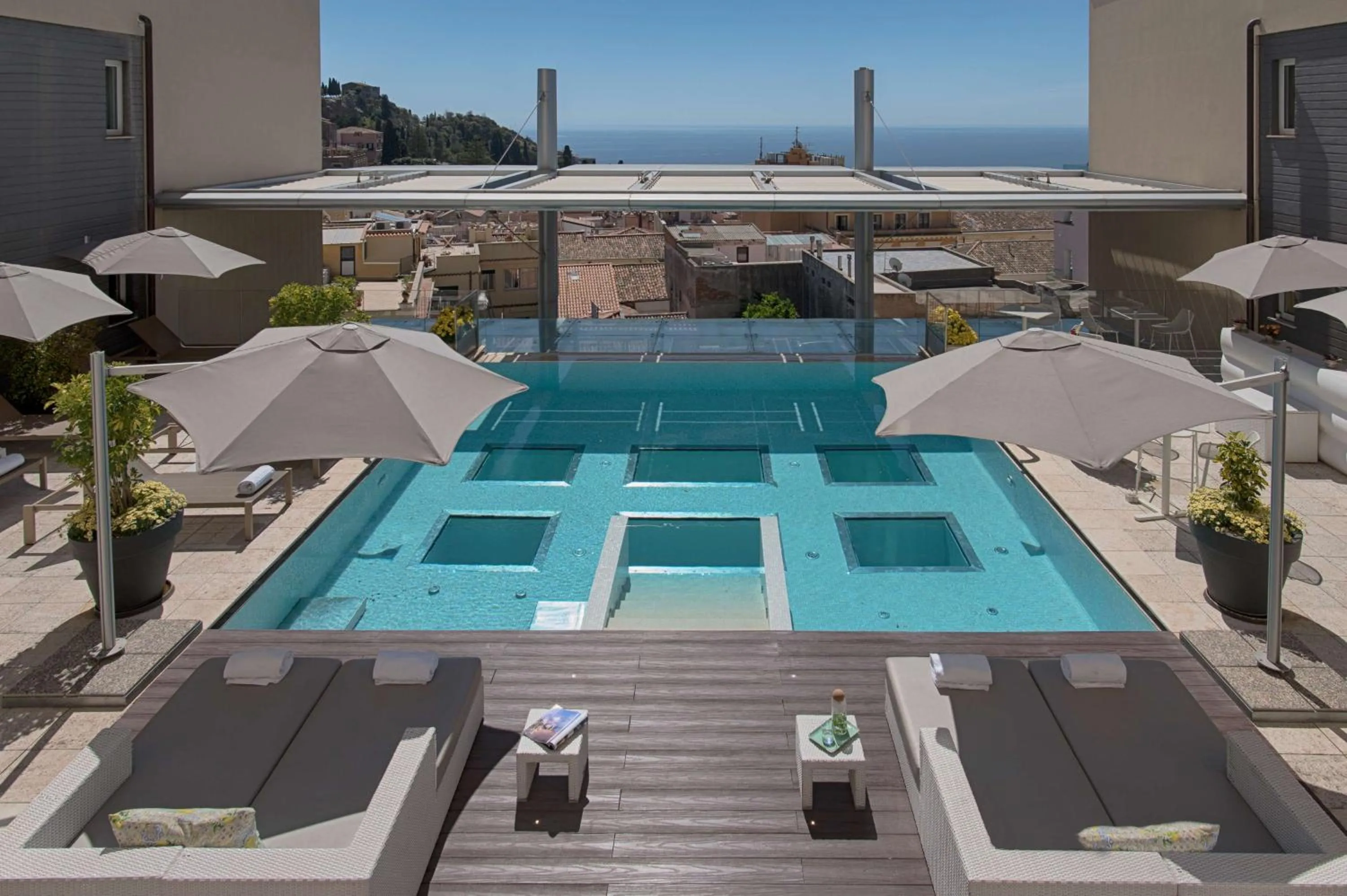 Pool view in NH Collection Taormina