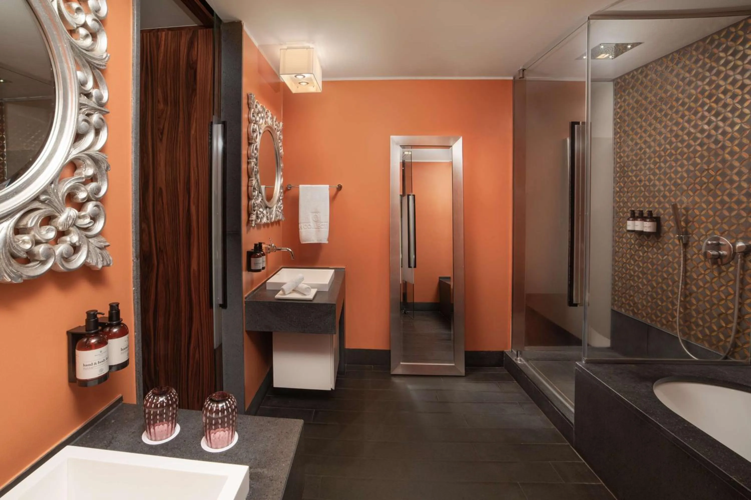 Bathroom in NH Collection Taormina