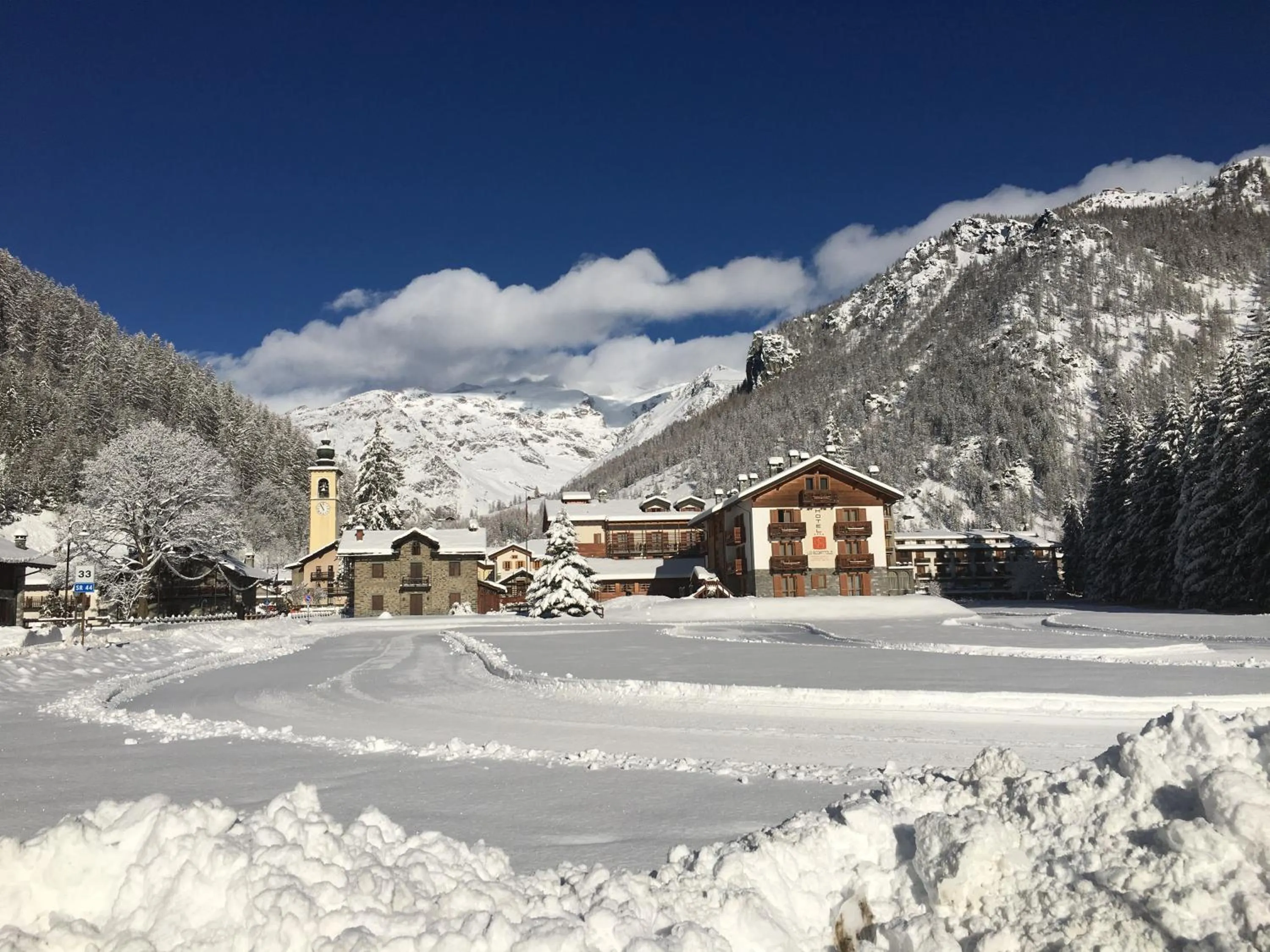 Winter in Lo Scoiattolo Hotel