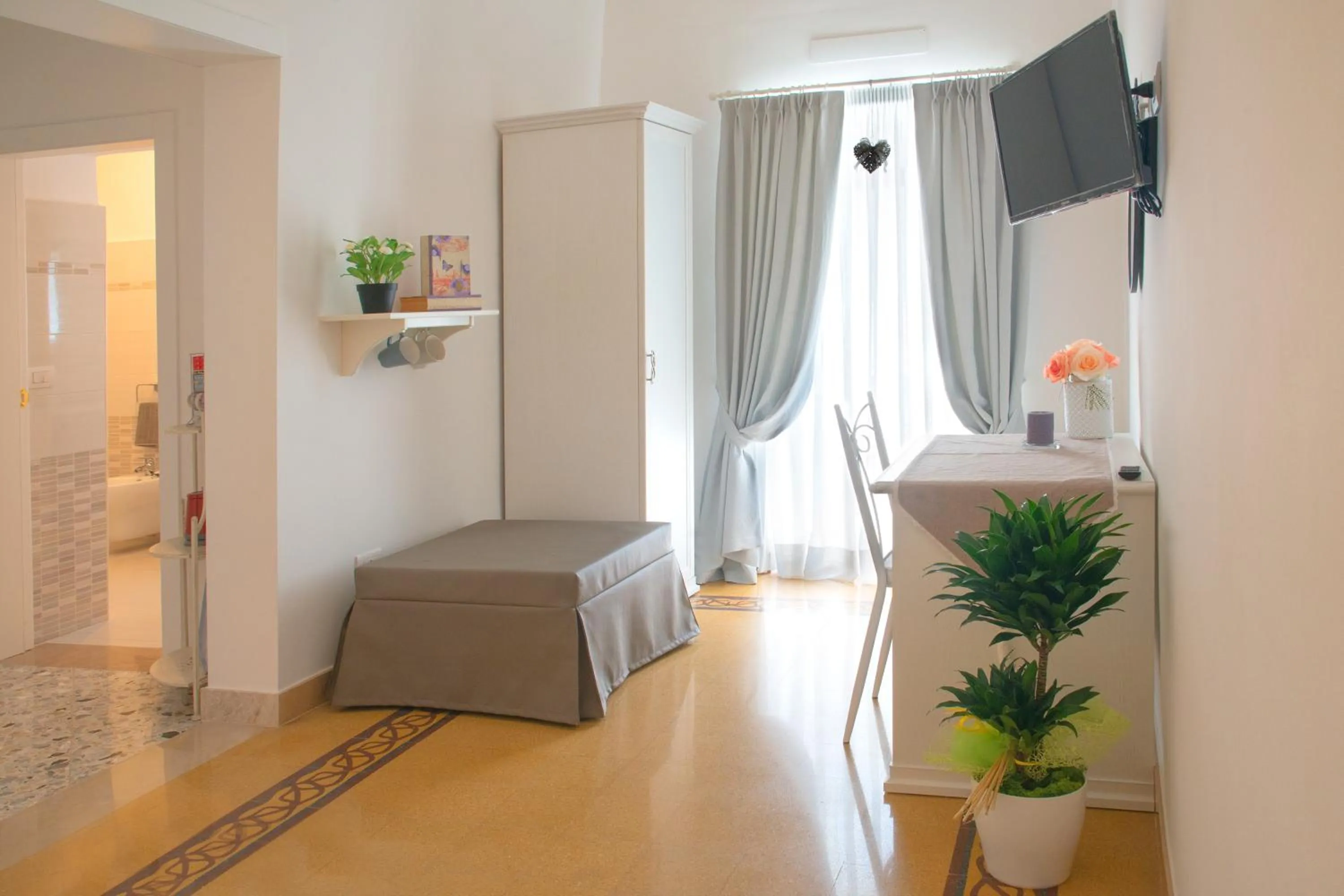 TV and multimedia, Bed in B&B Mimmo e Valeria