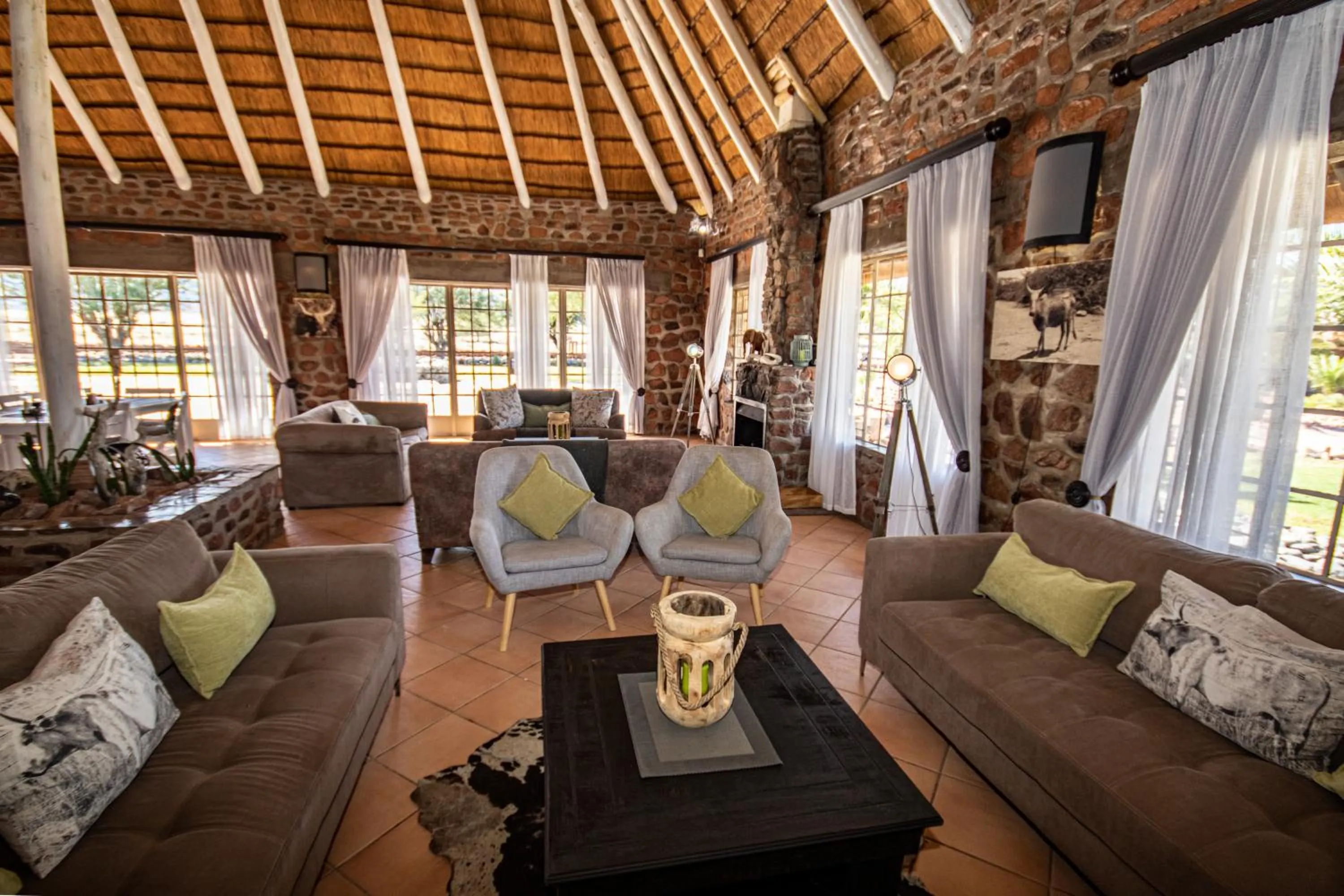 Lounge or bar in Elegant Desert Lodge