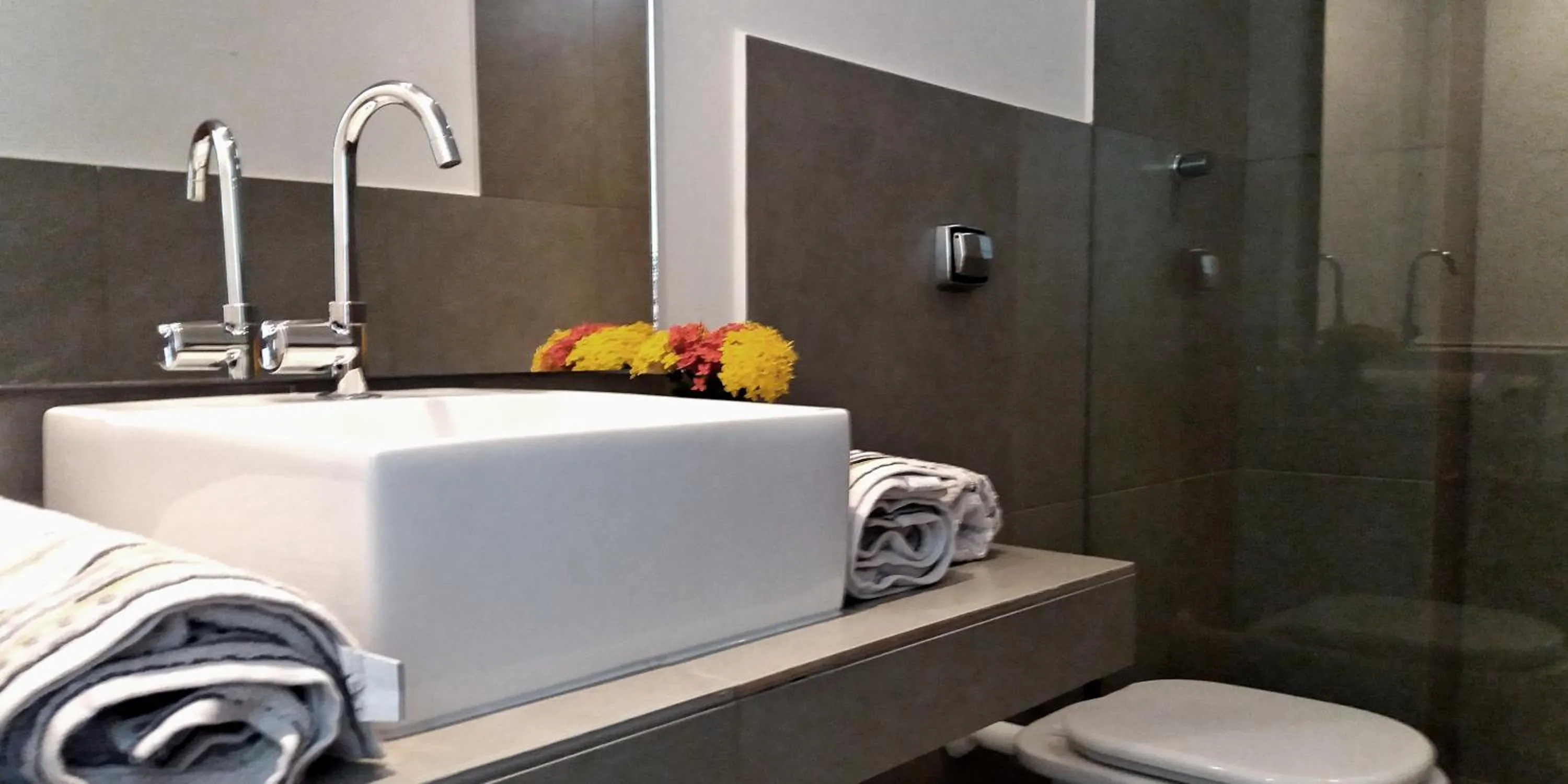 Property building in Ravenala Hotel Boutique