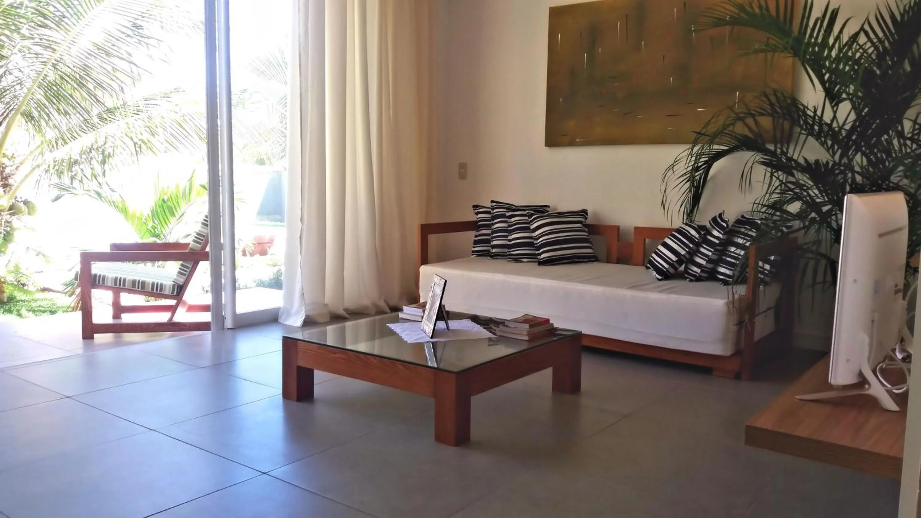 Property building in Ravenala Hotel Boutique